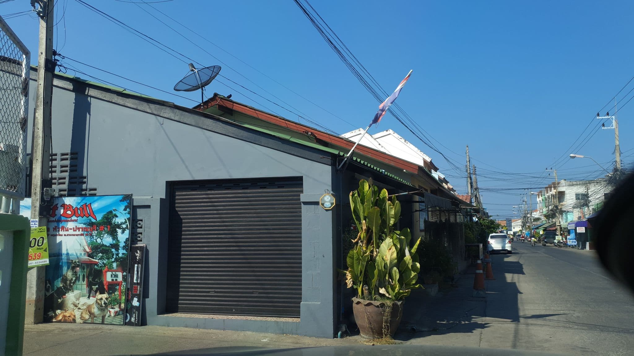 Street view near Laguna Boathouse Hua Hin, Hua Hin — © jrcarlsen (CC BY-SA · Mapillary)