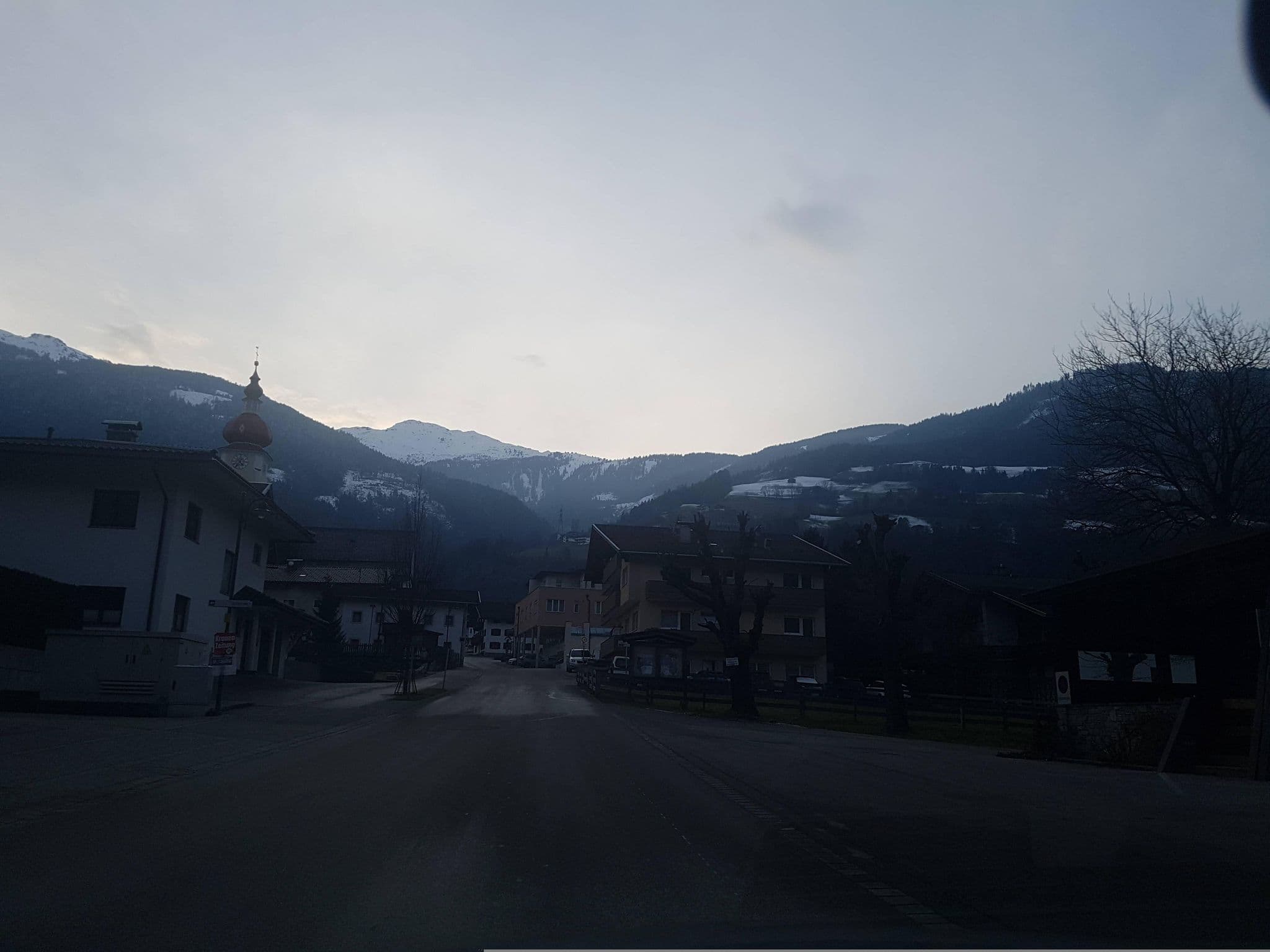Street view near Zillertalerhof, Ried im Zillertal — © dsmm (CC BY-SA · Mapillary)