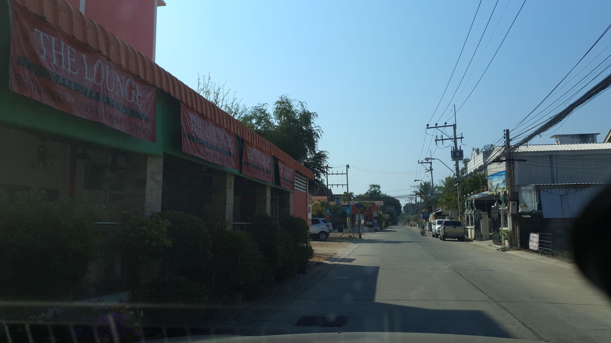 Street view near บ้านมาเล, Cha-am — © jrcarlsen (CC BY-SA · Mapillary)