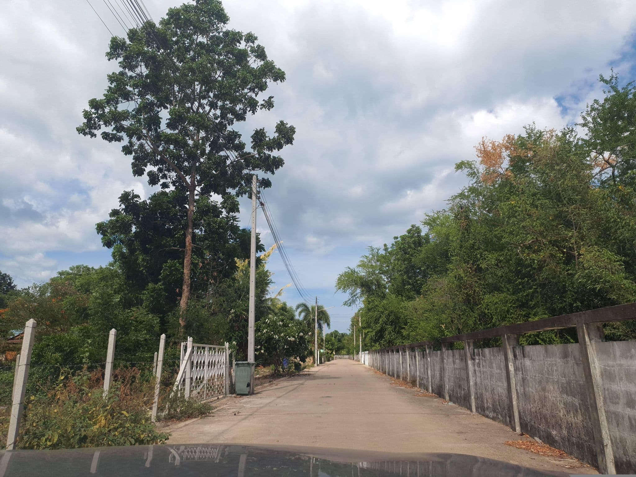 Street view near Ruan Mai resort, Cha-am — © jrcarlsen (CC BY-SA · Mapillary)