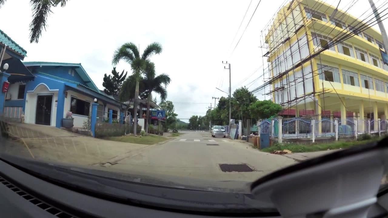 Street view near Suda Resort, Pran Buri — © rariyaso (CC BY-SA · Mapillary)