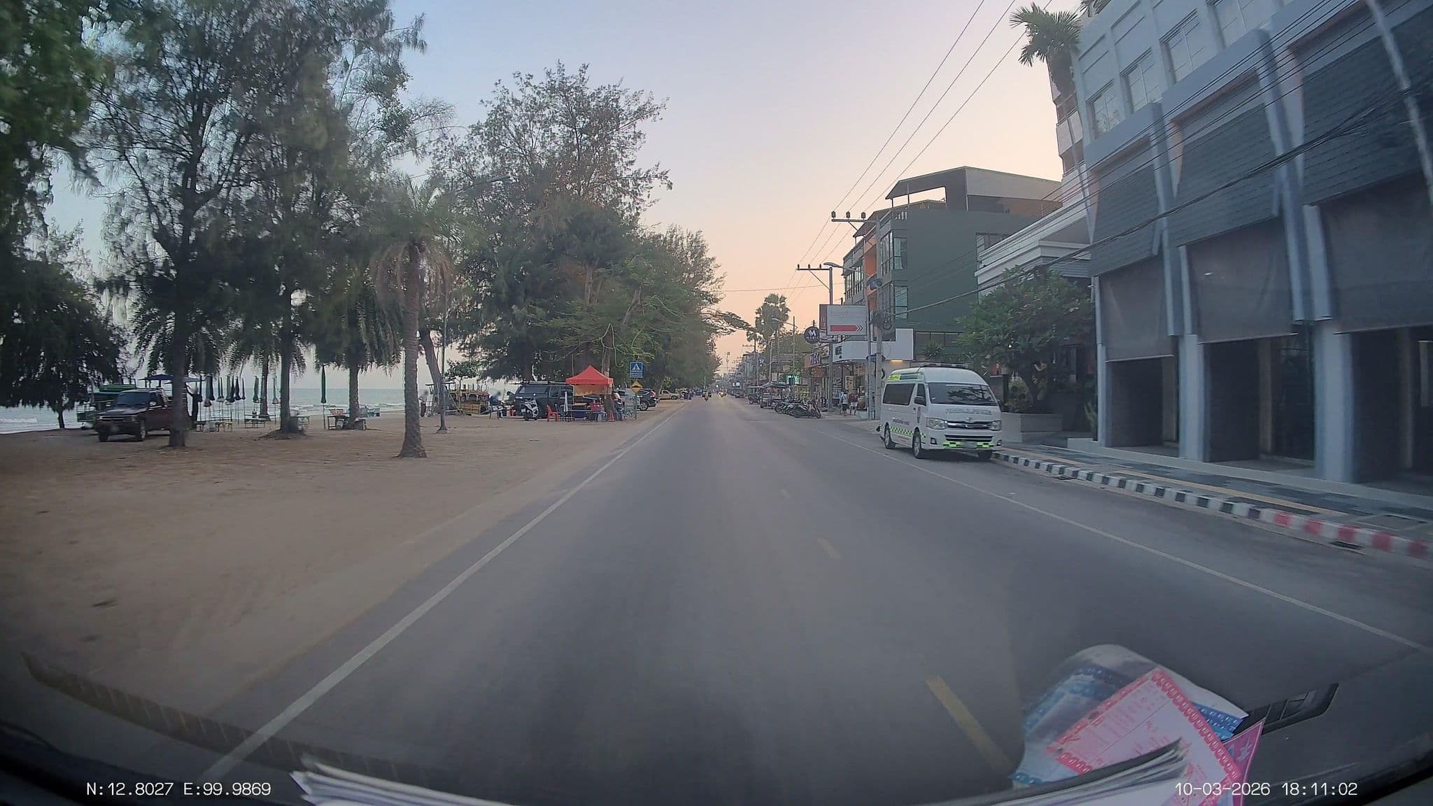 Street view near Unico Grand Sandara (โรงแรมยูนิโก้ซันดารา), Cha-am — © ThailandCambodia (CC BY-SA · Mapillary)