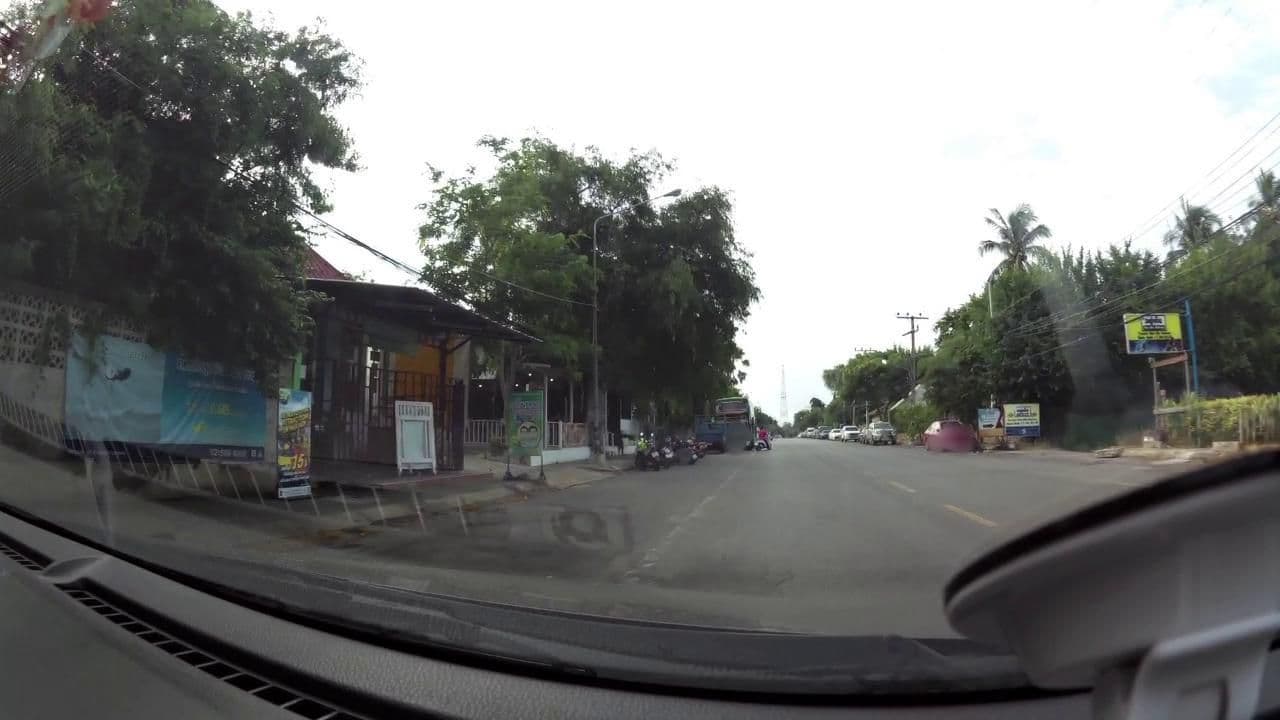 Street view near Baan Iammuang, Hua-hin, Hua Hin — © rariyaso (CC BY-SA · Mapillary)