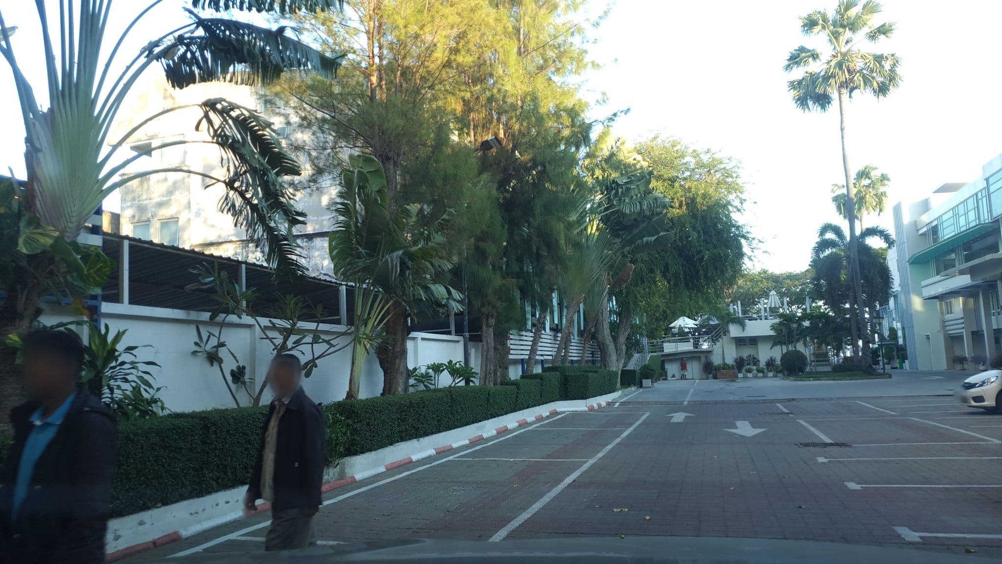 Street view near THALAY Ch-Am, Cha-am — © jrcarlsen (CC BY-SA · Mapillary)