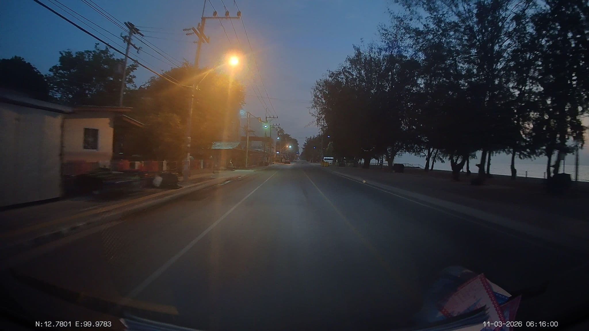 Street view near Cha-am Park Resort, Cha-am — © ThailandCambodia (CC BY-SA · Mapillary)