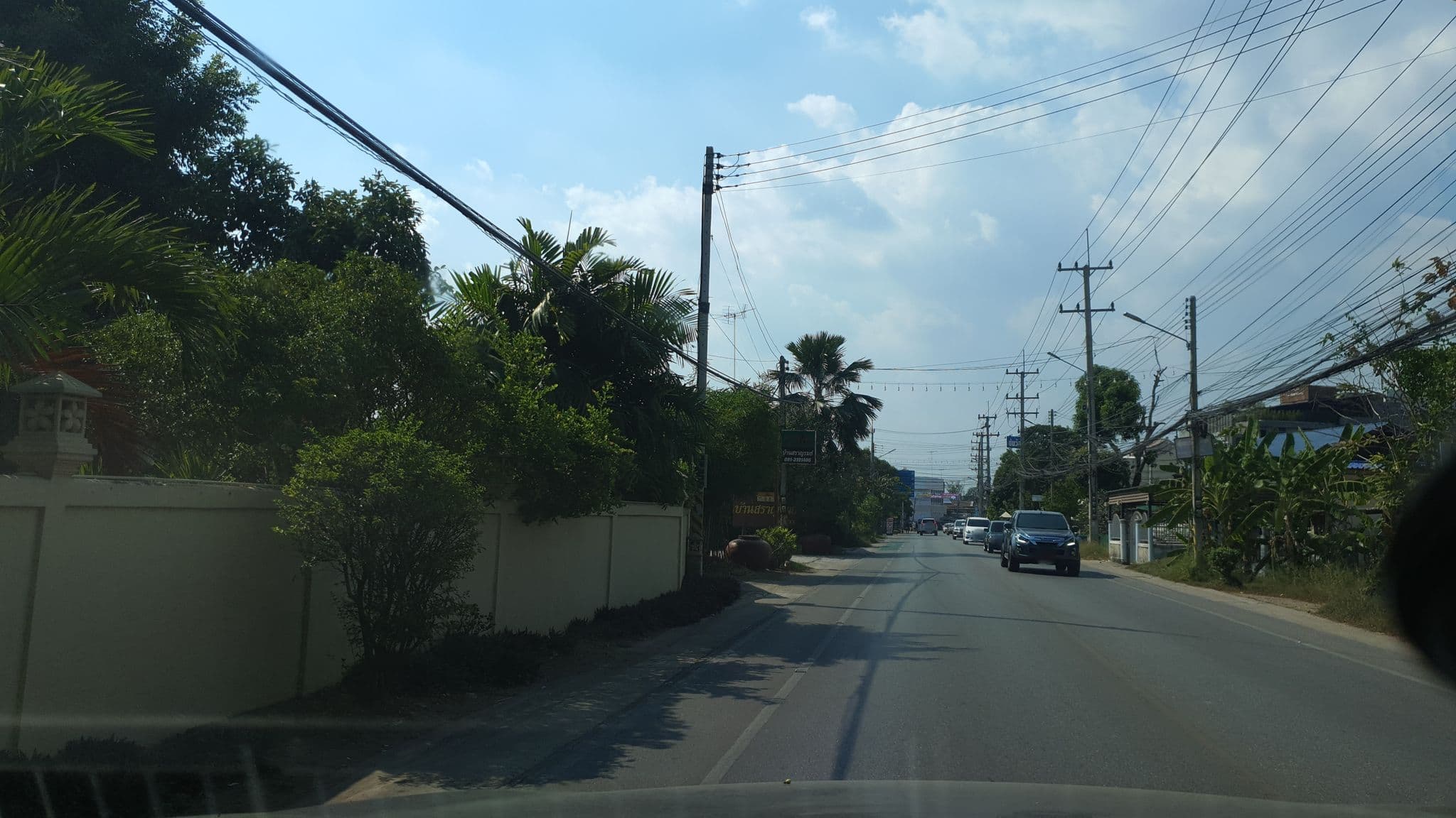 Street view near อัมพวาครับ รีสรอท์&สปา, Samut Songkhram — © jrcarlsen (CC BY-SA · Mapillary)