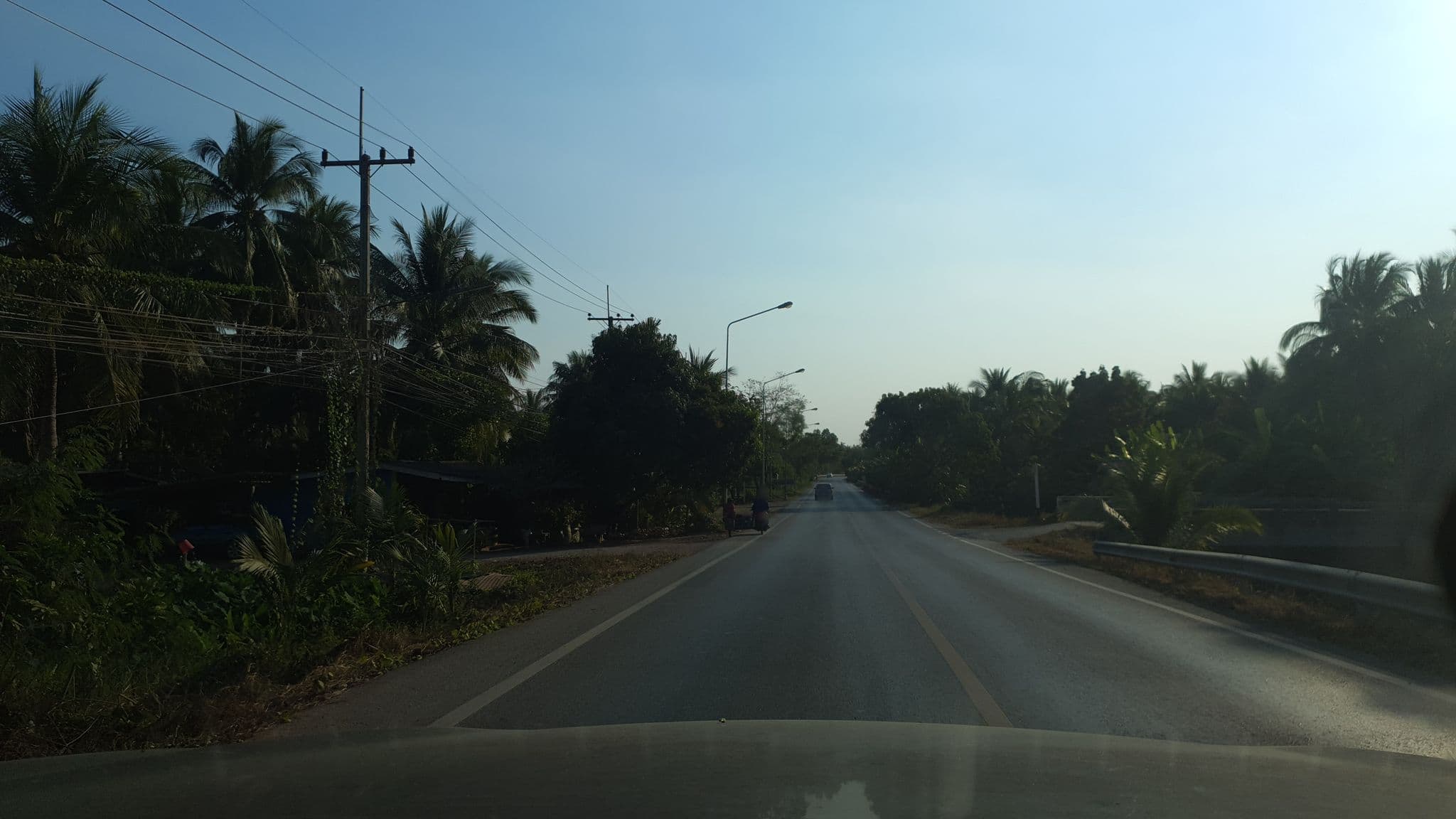 Street view near บ้านสวนรวมมิตร, Samut Songkhram — © jrcarlsen (CC BY-SA · Mapillary)