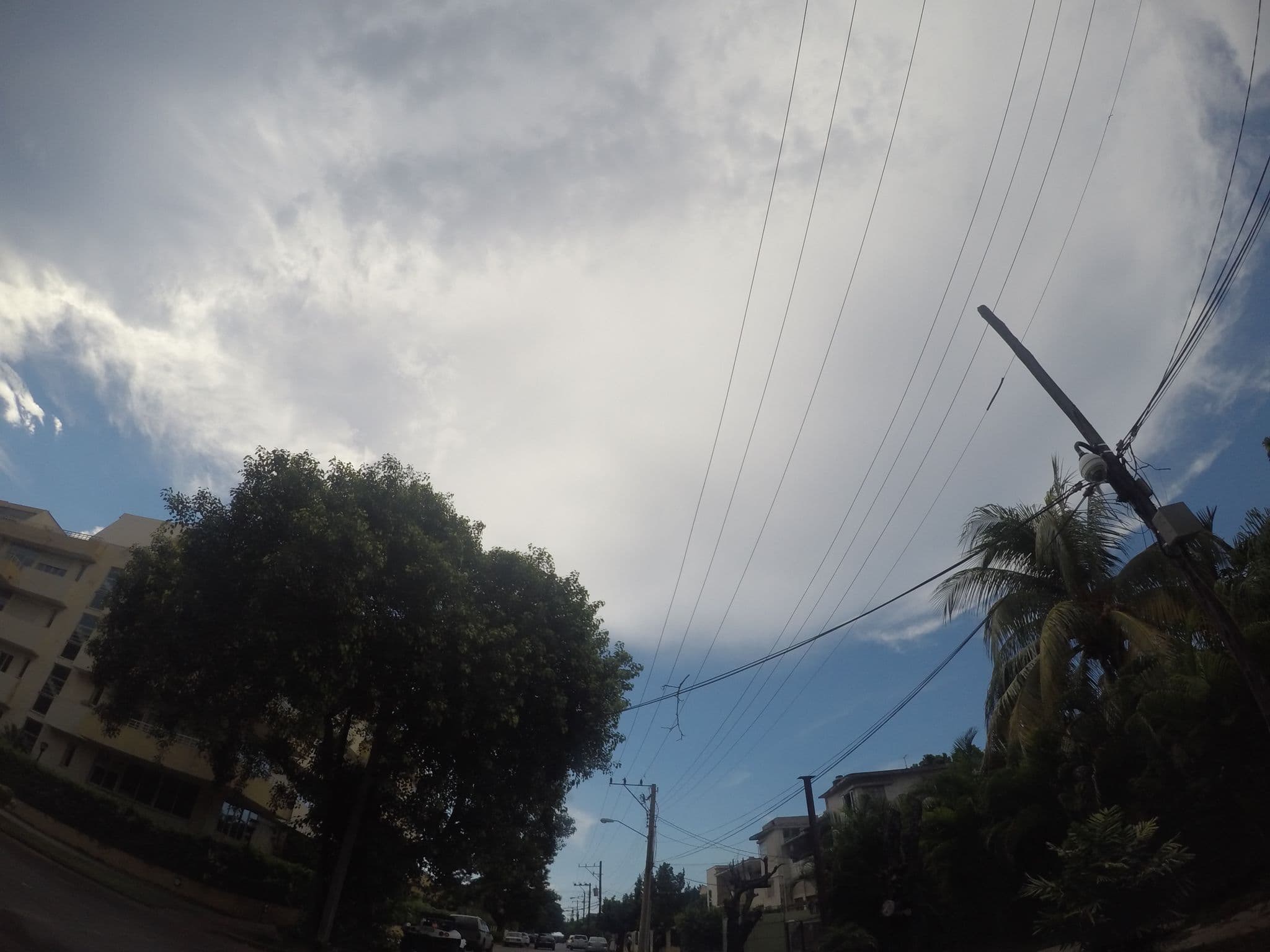 Street view near Parque fe la 5ta, Almendares
