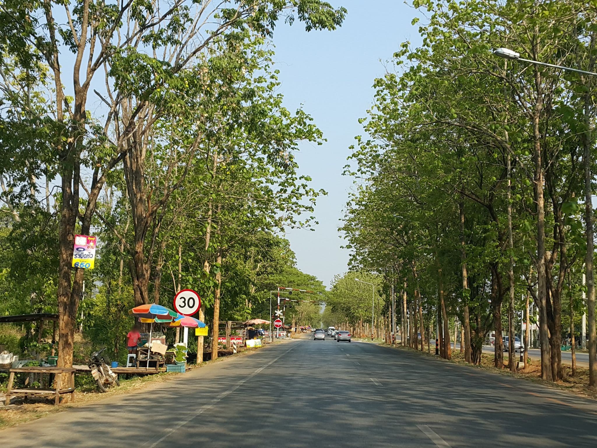 Street view near The Forrest resort กาญจนบุรี, Bo Phloi — © jrcarlsen (CC BY-SA · Mapillary)