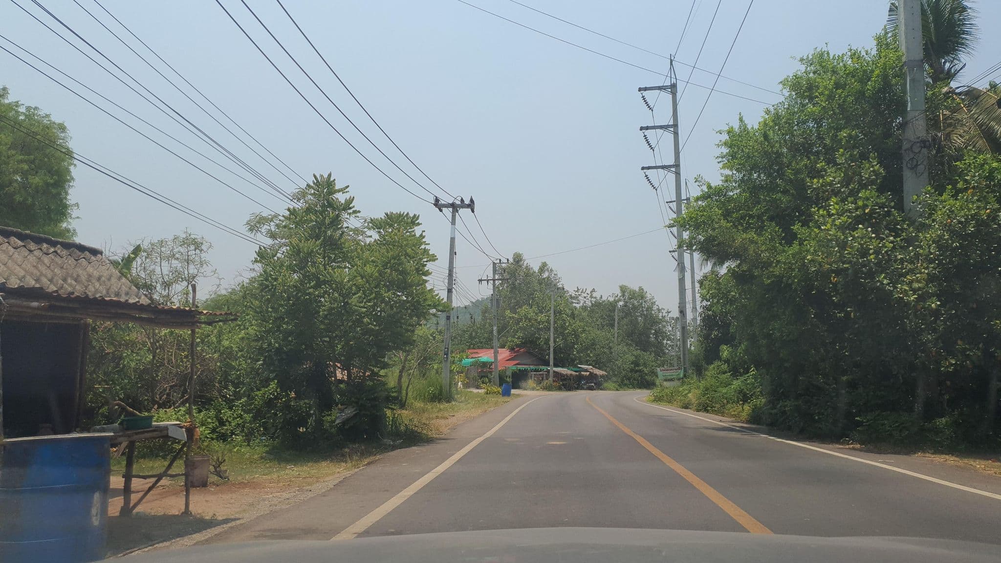 Street view near Volks Resotel (Kanchanaburi), Kanchanaburi — © jrcarlsen (CC BY-SA · Mapillary)