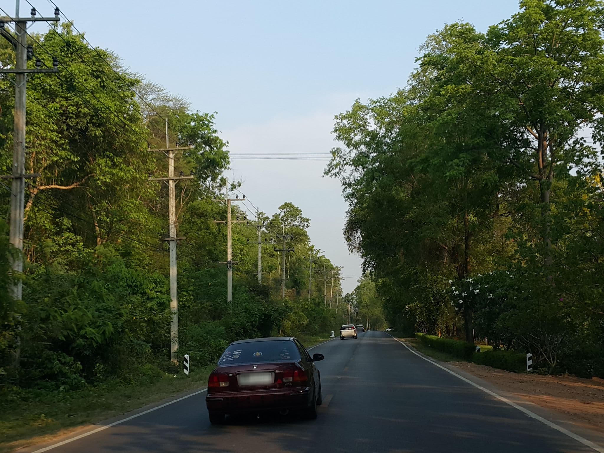 Street view near ช.งาทอง, Bo Phloi — © jrcarlsen (CC BY-SA · Mapillary)