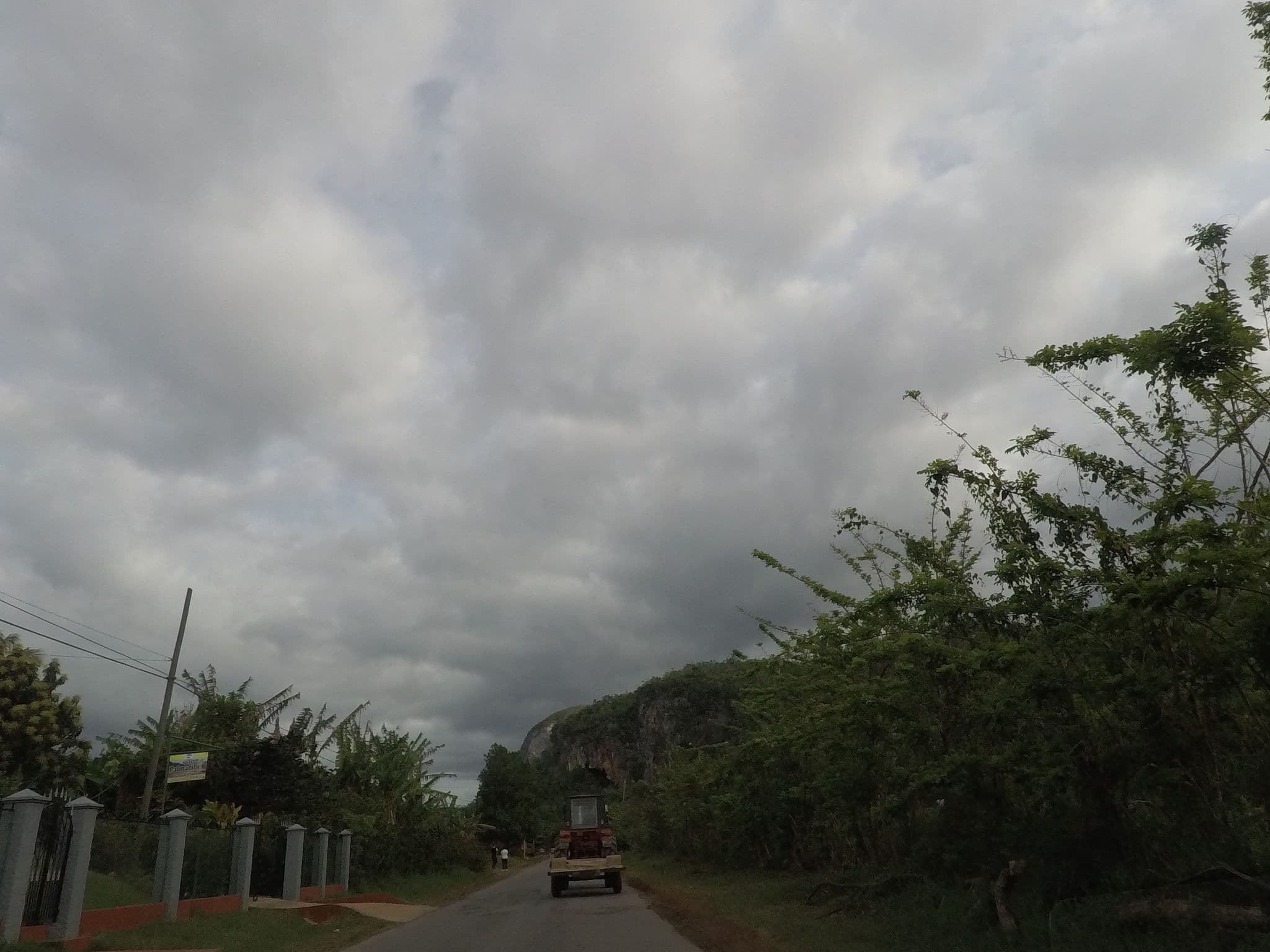 Street view near Villa Palmarito, Viñales