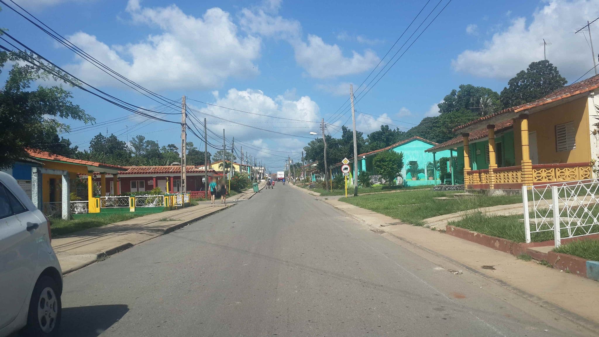 Street view near Casa Mirta Azcuy, Viñales — © redmapper (CC BY-SA · Mapillary)