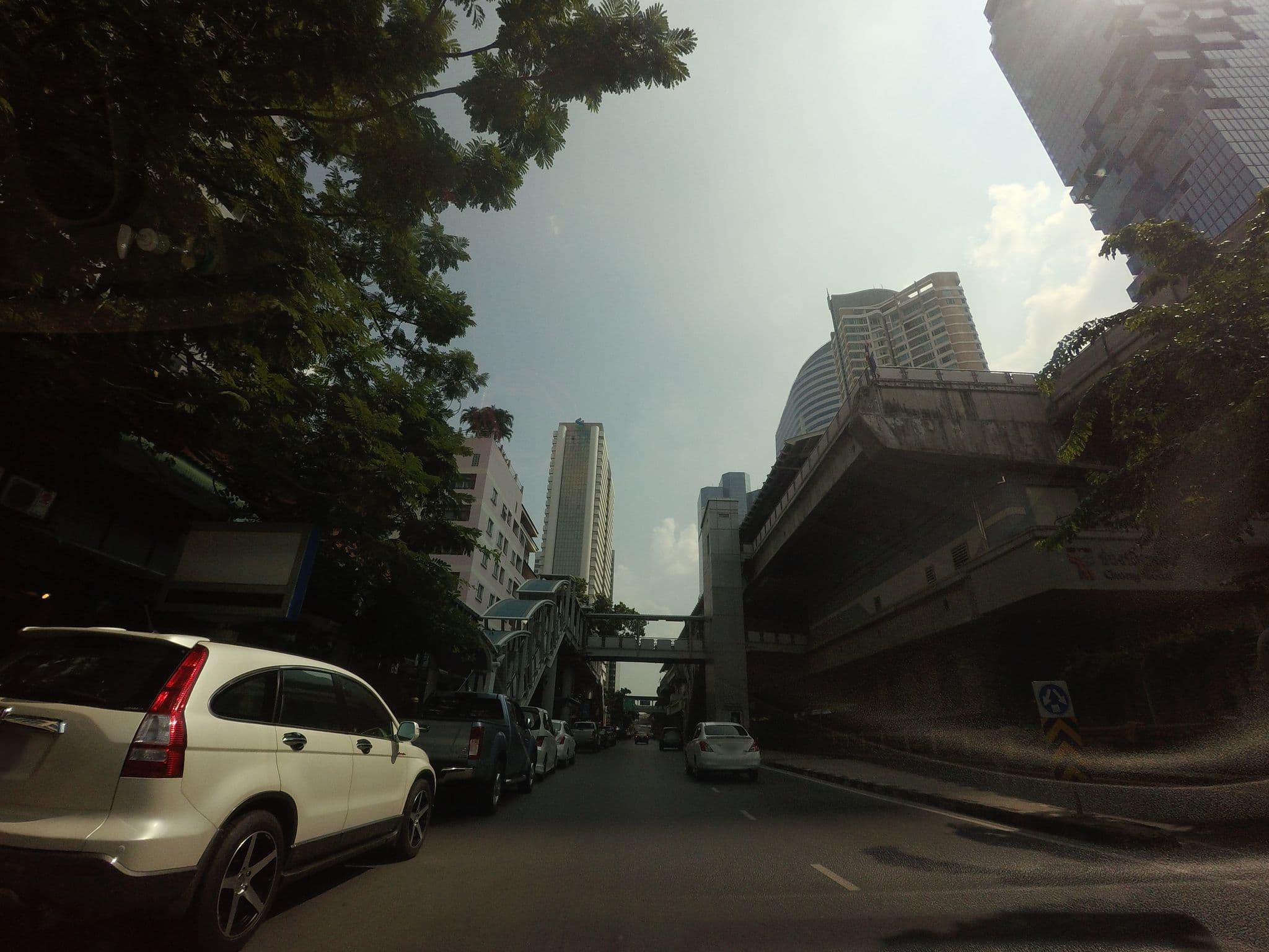 Street view near Hostel Na Nara, Bang Rak — © mishari (CC BY-SA · Mapillary)