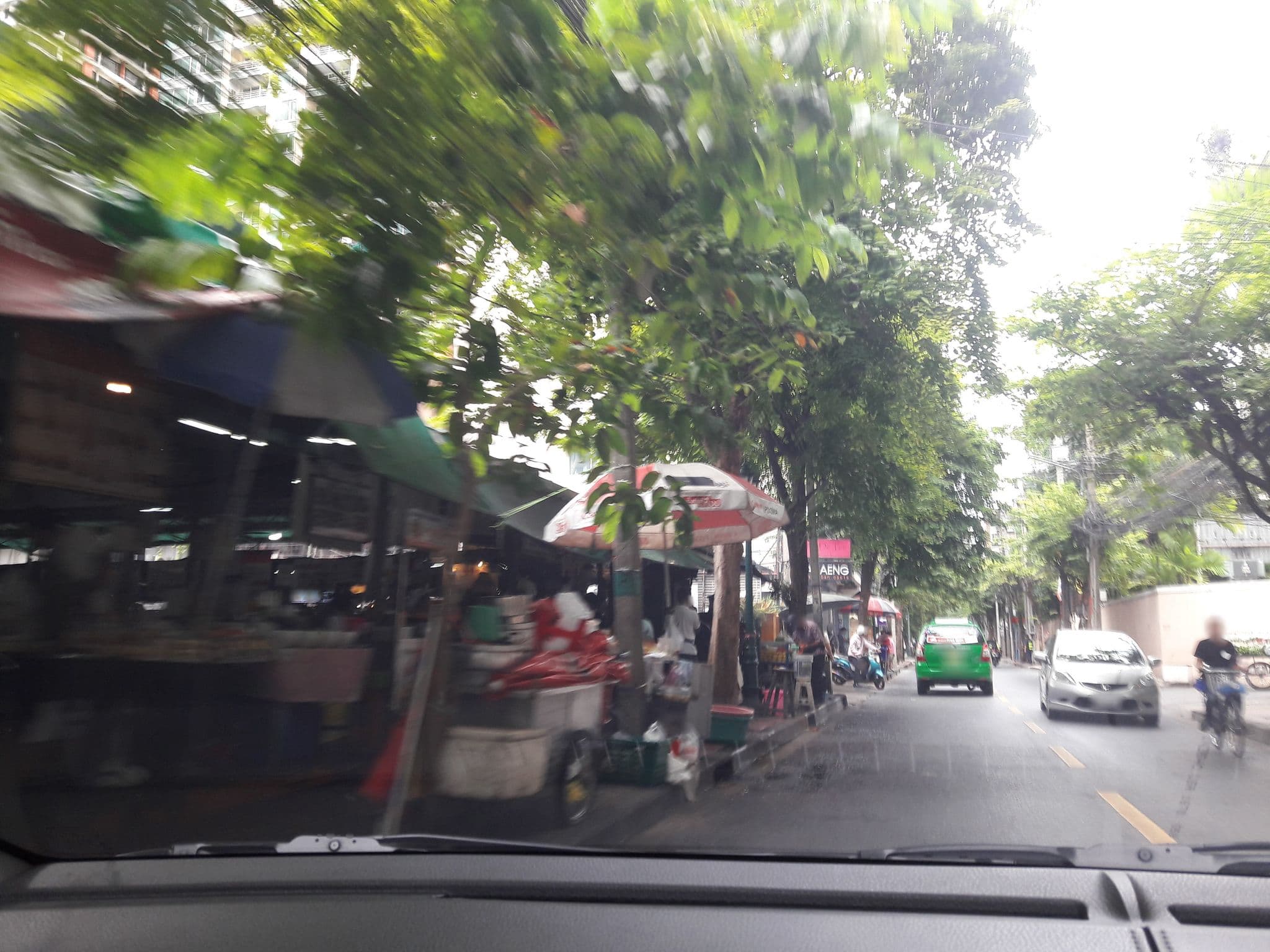 Street view near Baan Saladaeng Boutique, Bang Rak — © dukeduke (CC BY-SA · Mapillary)