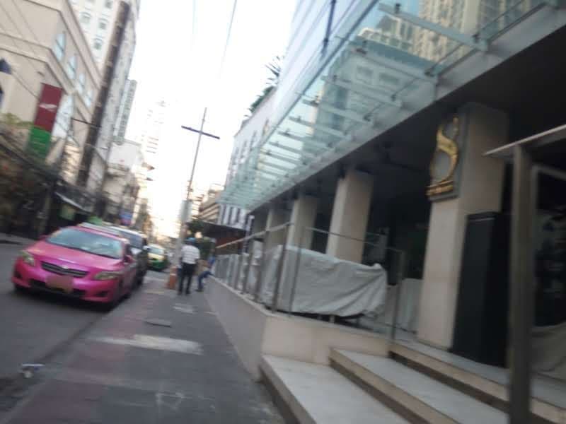 Street view near double one by Aspira, Makkasan — © mapfool (CC BY-SA · Mapillary)