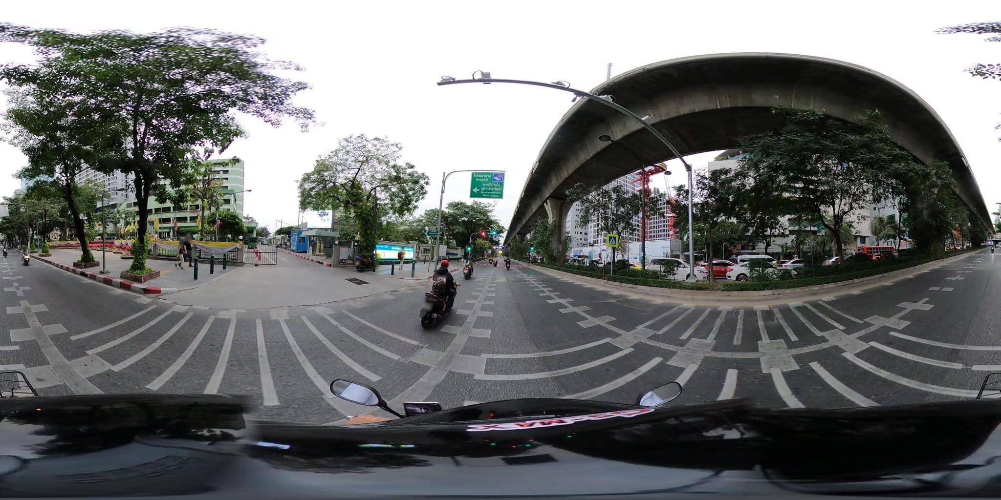 Street view near 99โฮเต็ล, Ratchathewi — © NatchaponJ (CC BY-SA · Mapillary)