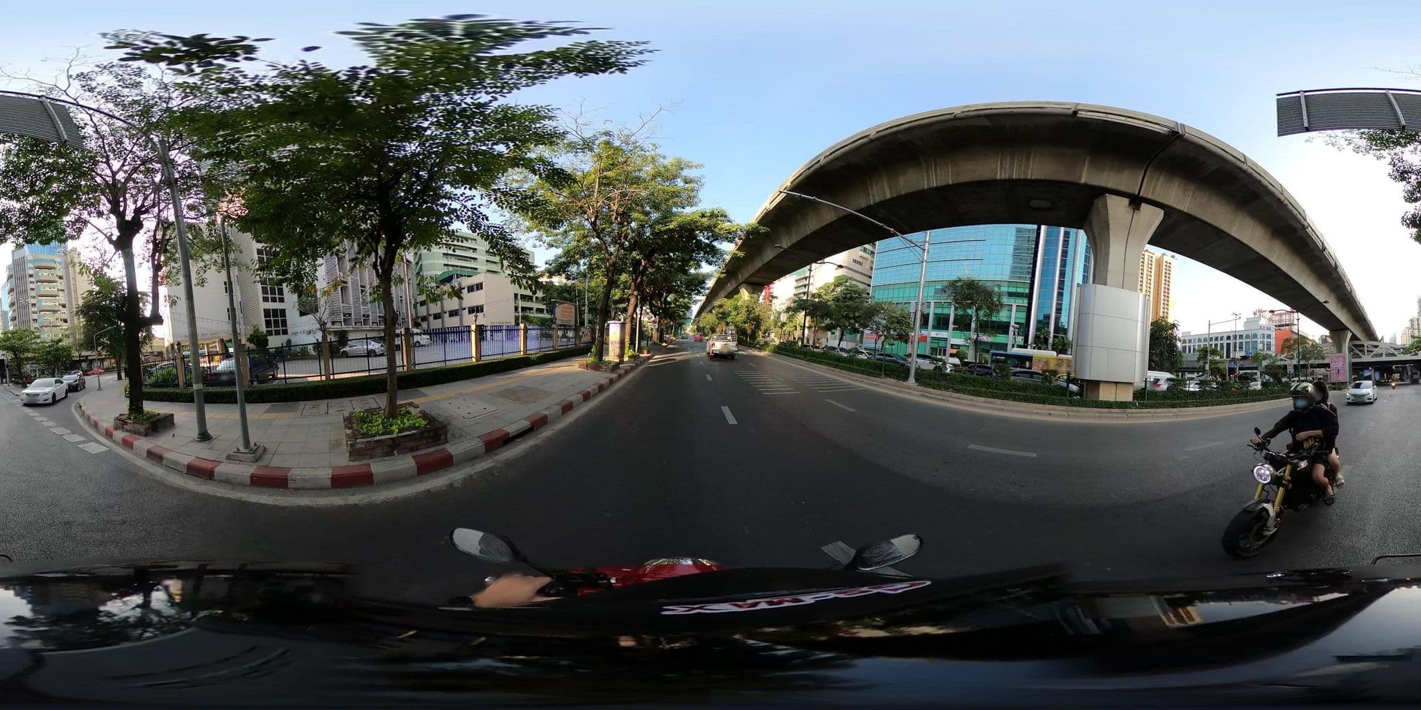 Street view near Swimming pool, Ratchathewi — © NatchaponJ (CC BY-SA · Mapillary)