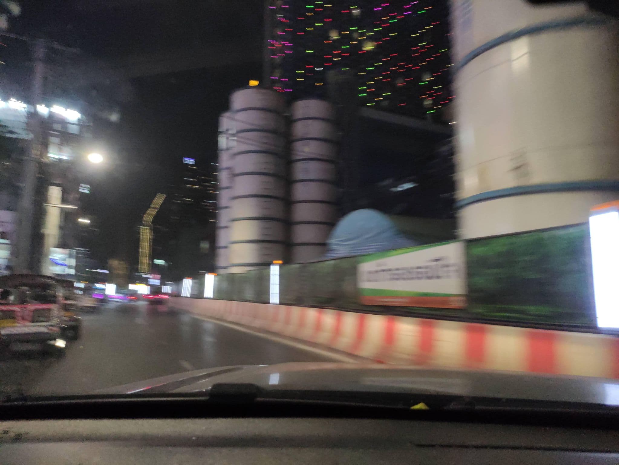 Street view near Grand Diamond Suites Hotel, Makkasan — © kasetitkml_pipitchai (CC BY-SA · Mapillary)