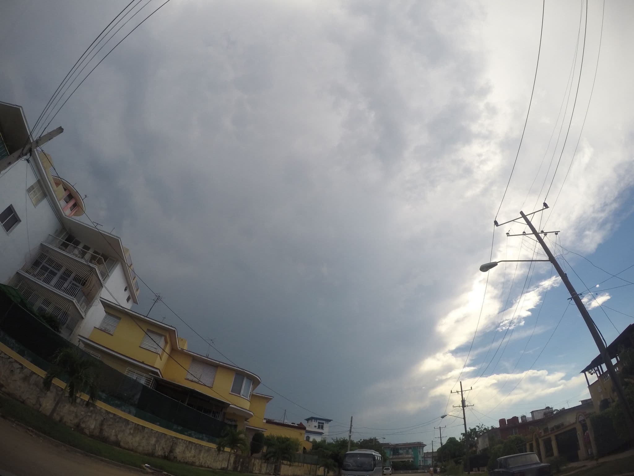 Street view near Villa Apolonio, Almendares — © ccossio (CC BY-SA · Mapillary)