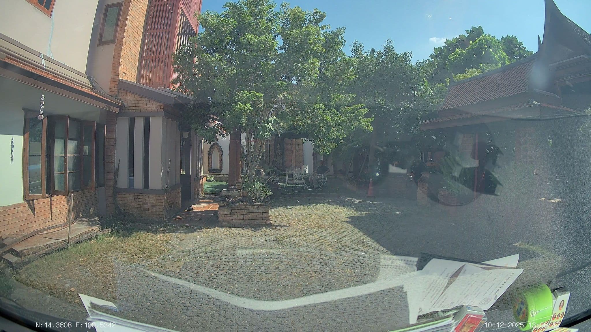 Street view near อยุธยารีทรีต, Phra Nakhon Si Ayutthaya — © ThailandCambodia (CC BY-SA · Mapillary)
