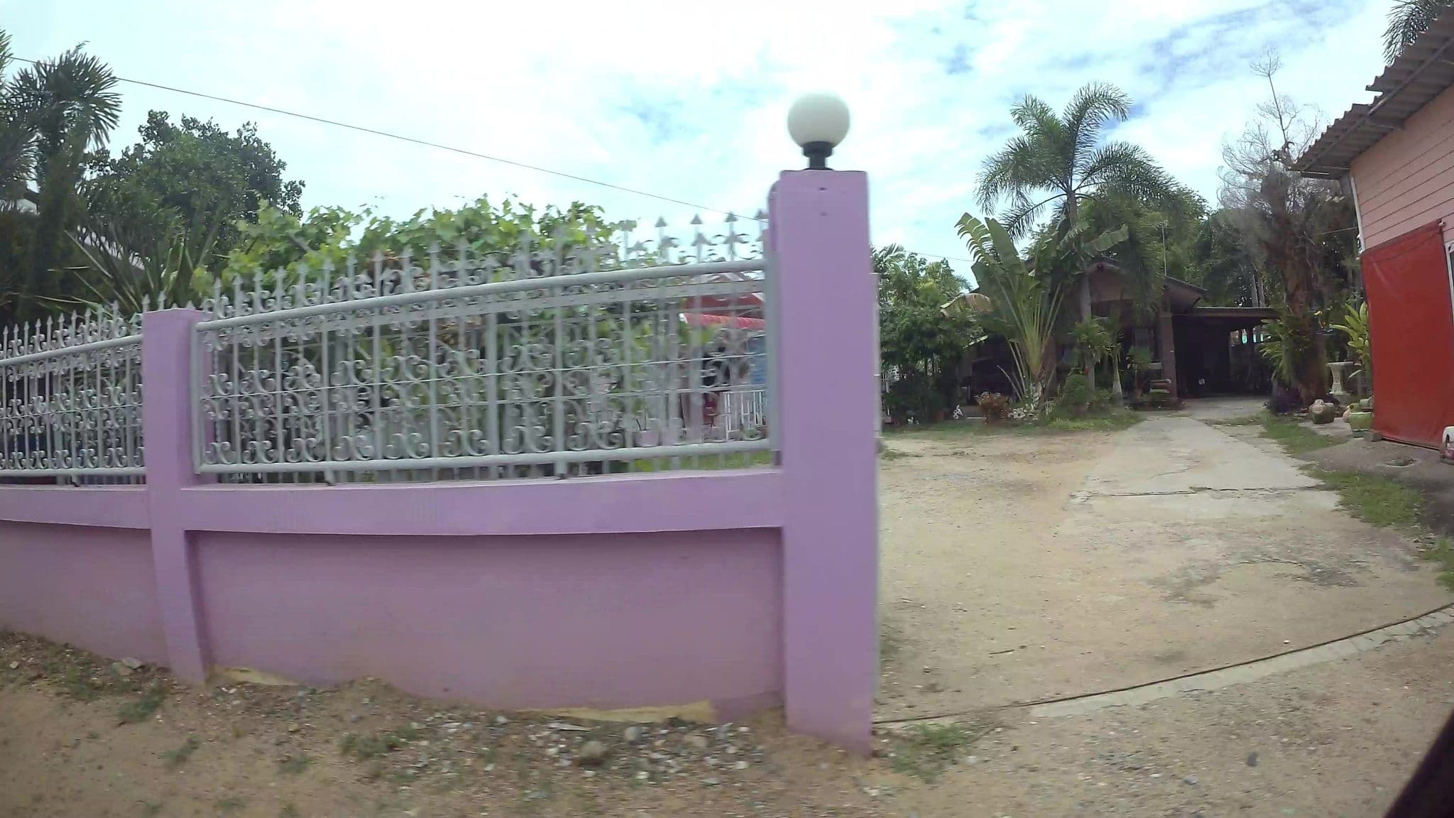 Street view near Hug House Resort, Sattahip — © kaart_3 (CC BY-SA · Mapillary)