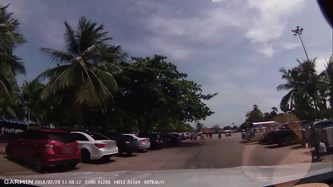 Street view near View Talay Place Hotel Pattaya, Pattaya — © noonishere (CC BY-SA · Mapillary)
