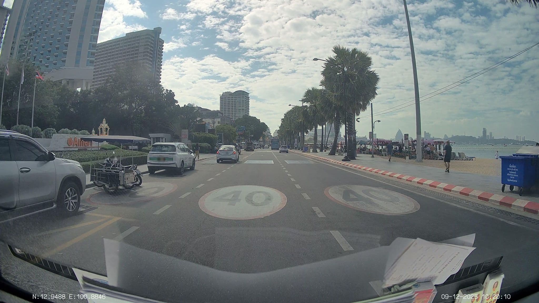 Street view near room 304 @ baboona beachfront living, Pattaya — © ThailandCambodia (CC BY-SA · Mapillary)