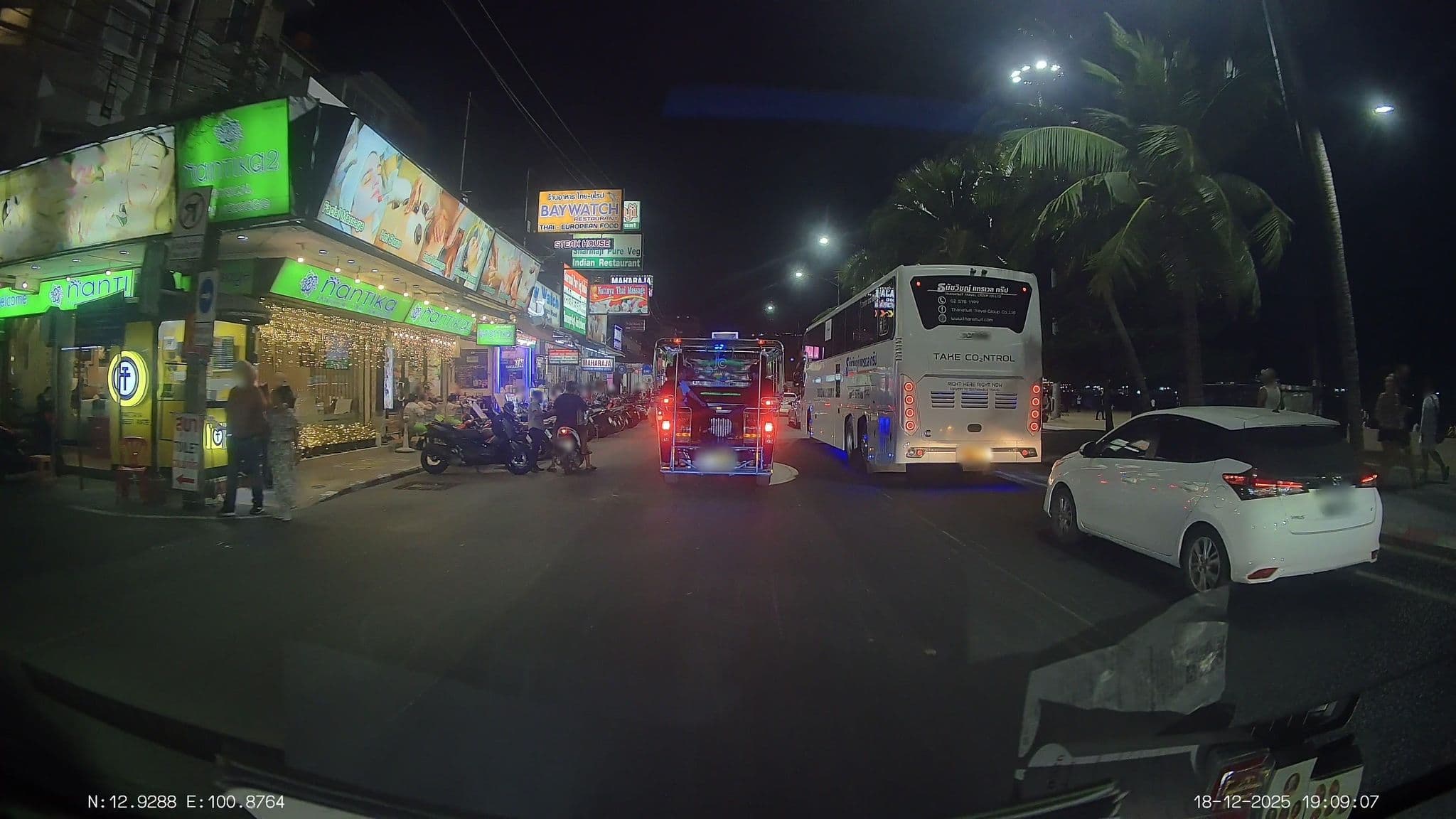 Street view near Pattaya Holiday City Hotel, Pattaya — © ThailandCambodia (CC BY-SA · Mapillary)