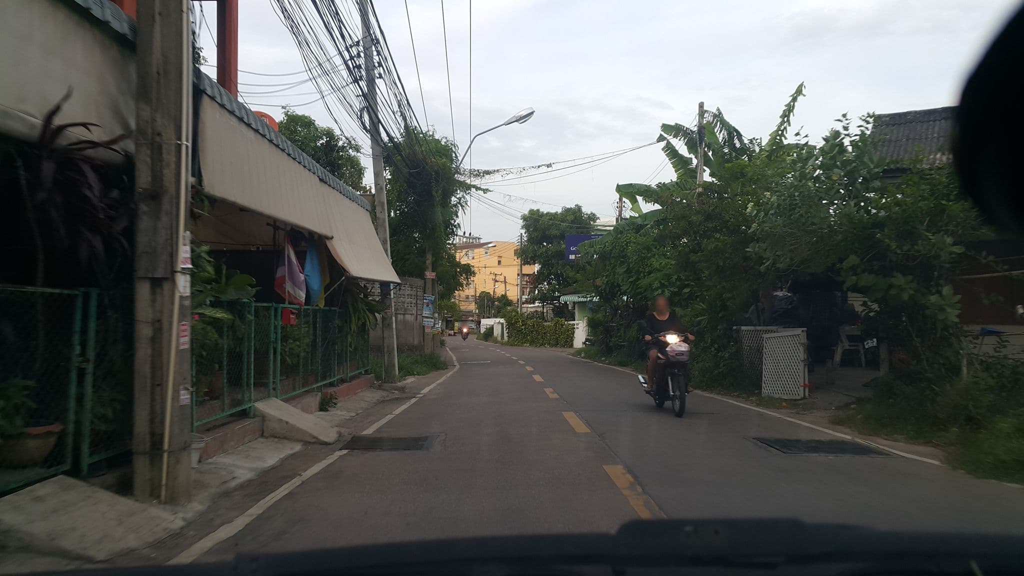 Street view near Backpacker Time Guest House, Pattaya — © jrcarlsen (CC BY-SA · Mapillary)