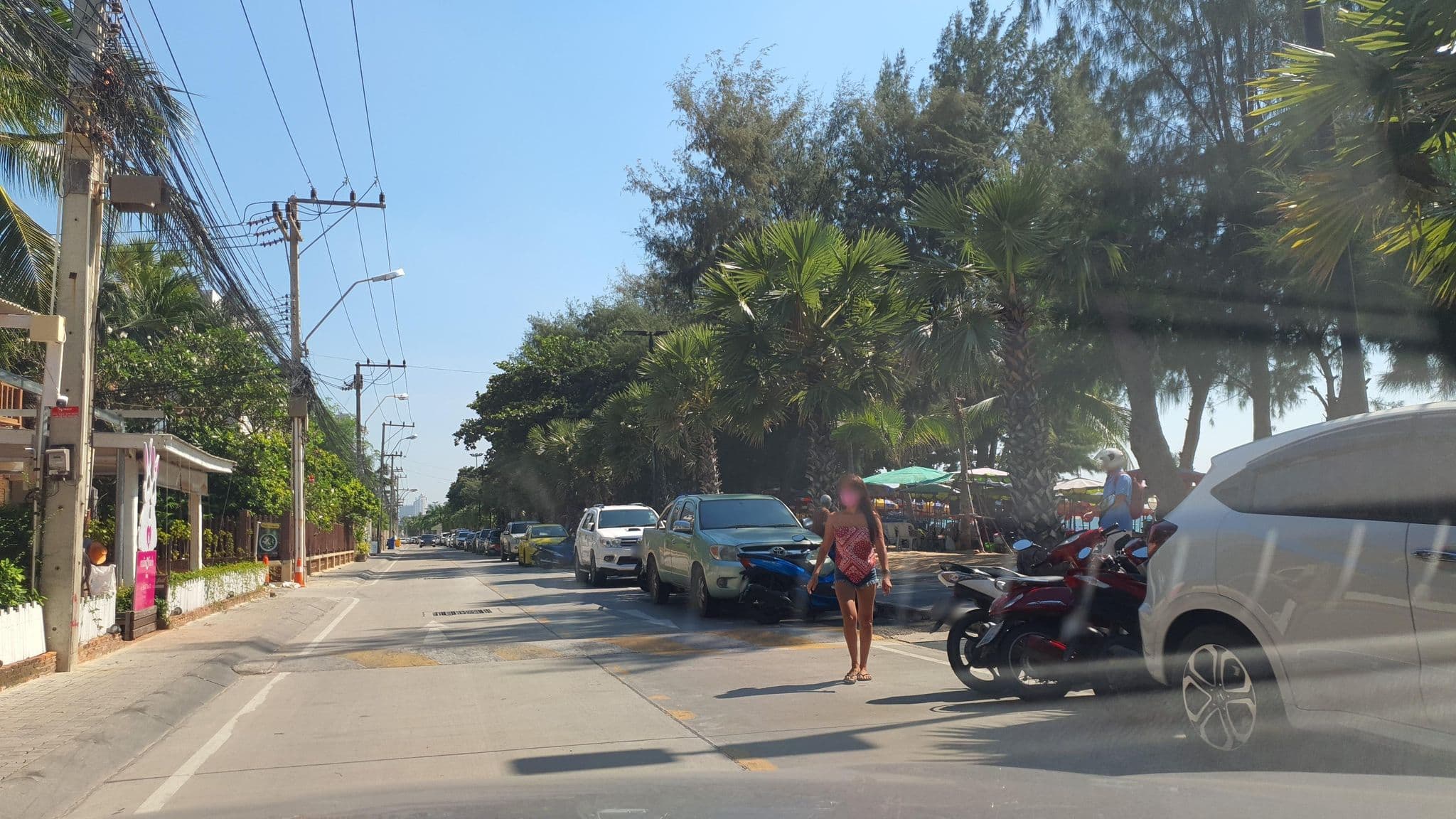 Street view near Quiet Pool, Pattaya — © jrcarlsen (CC BY-SA · Mapillary)