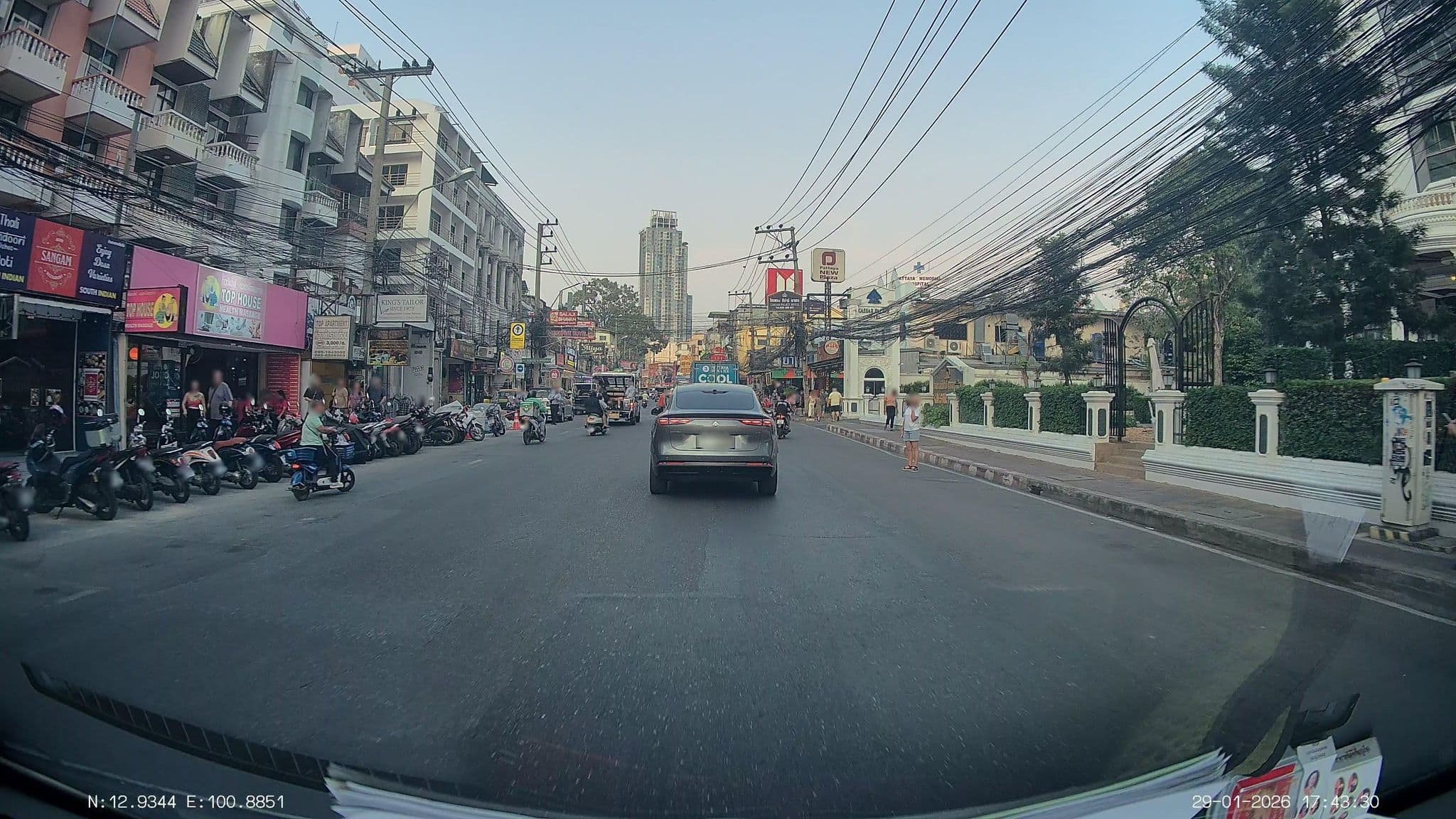 Street view near Grand Heritage Beach Hotel & Spa, Pattaya — © ThailandCambodia (CC BY-SA · Mapillary)