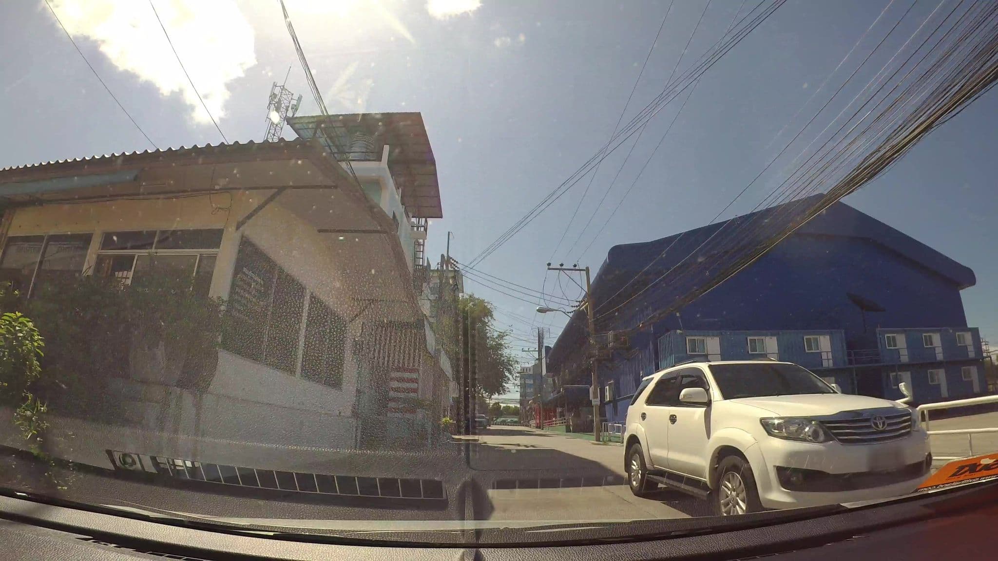 Street view near Camelot Hotel Pattaya, Pattaya — © kaart_3 (CC BY-SA · Mapillary)