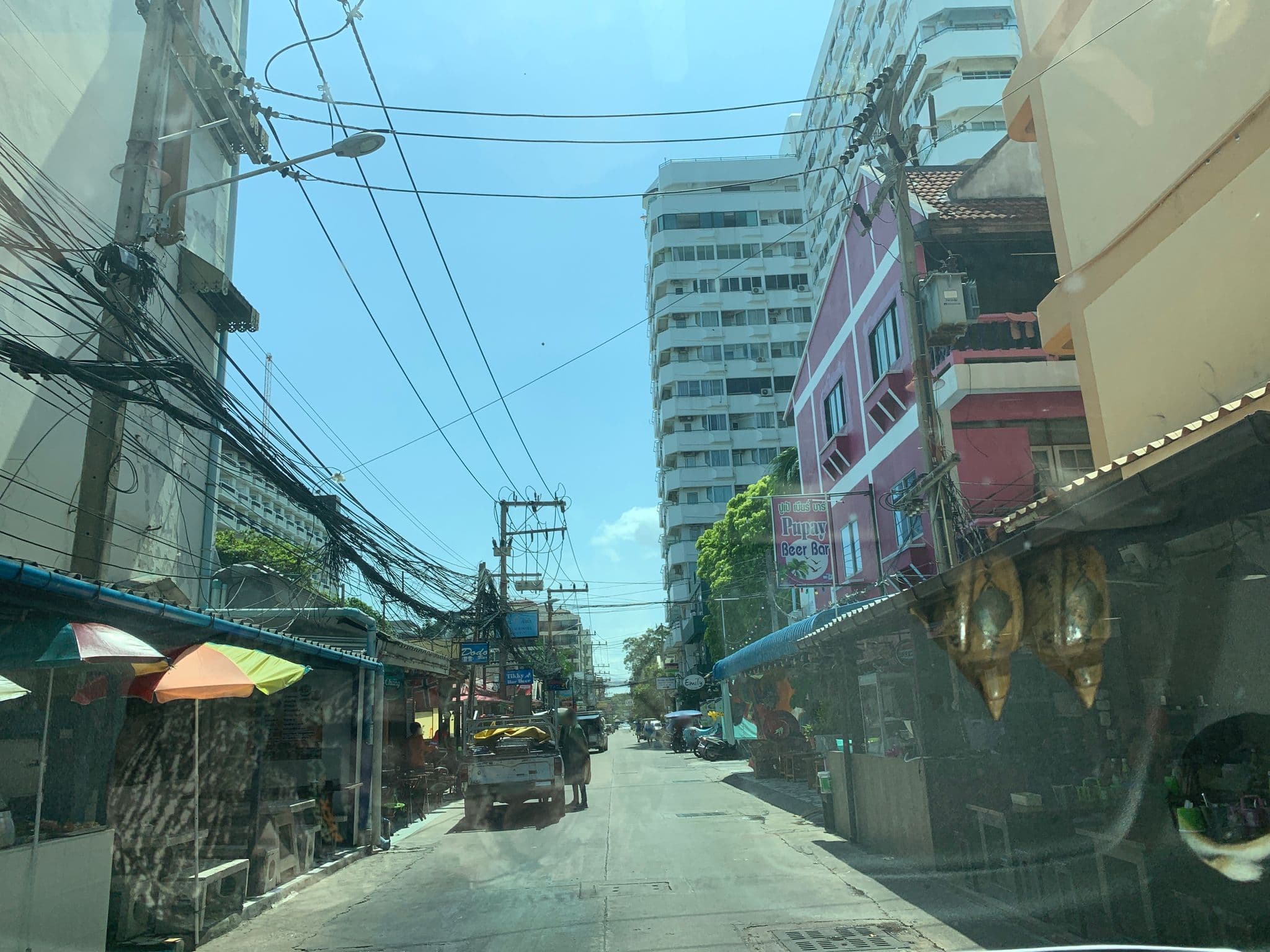 Street view near sunny days residance, Pattaya — © 1111 (CC BY-SA · Mapillary)