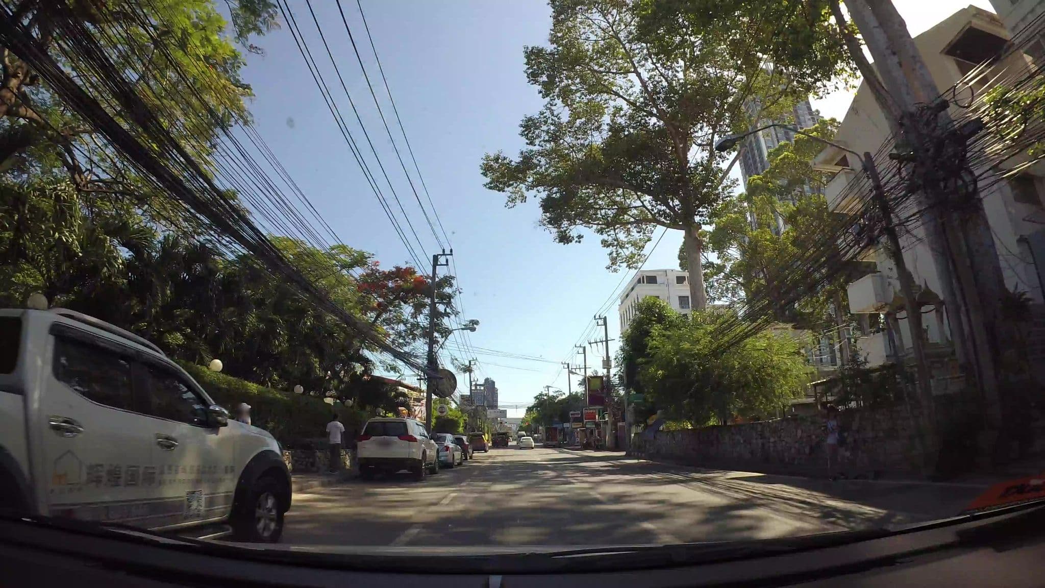 Street view near แกรนด์ โชเล่ย์ พัทยา, Pattaya — © kaart_3 (CC BY-SA · Mapillary)