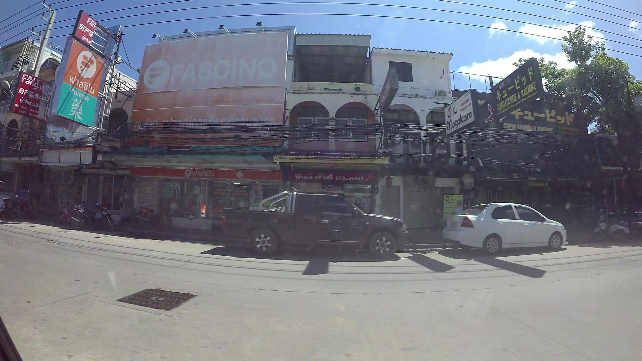 Street view near Royal Century Hotel, Pataya, Thailand, Pattaya — © taylorsmock (CC BY-SA · Mapillary)