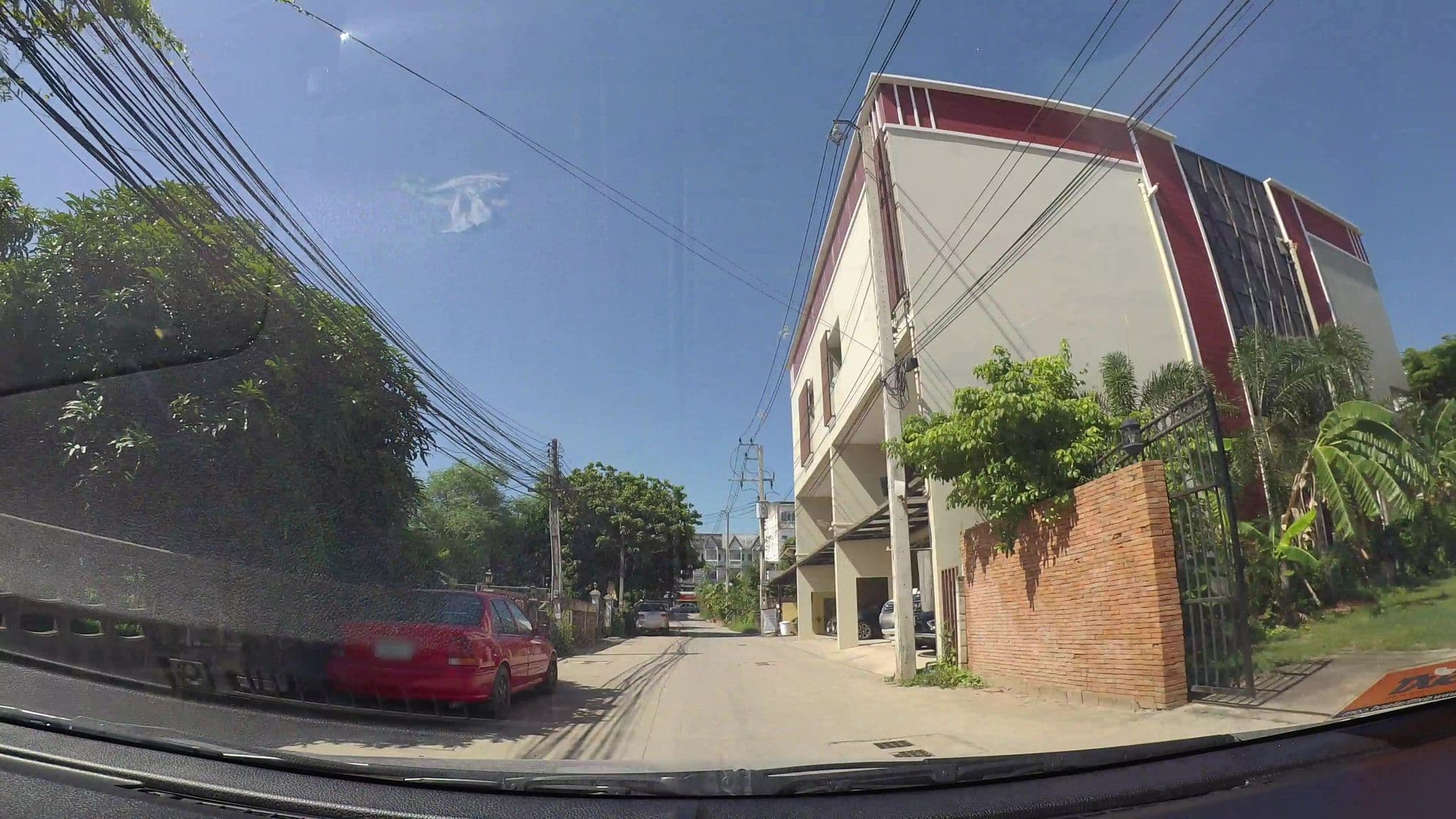 Street view near Parichard Places, Si Racha — © kaart_3 (CC BY-SA · Mapillary)