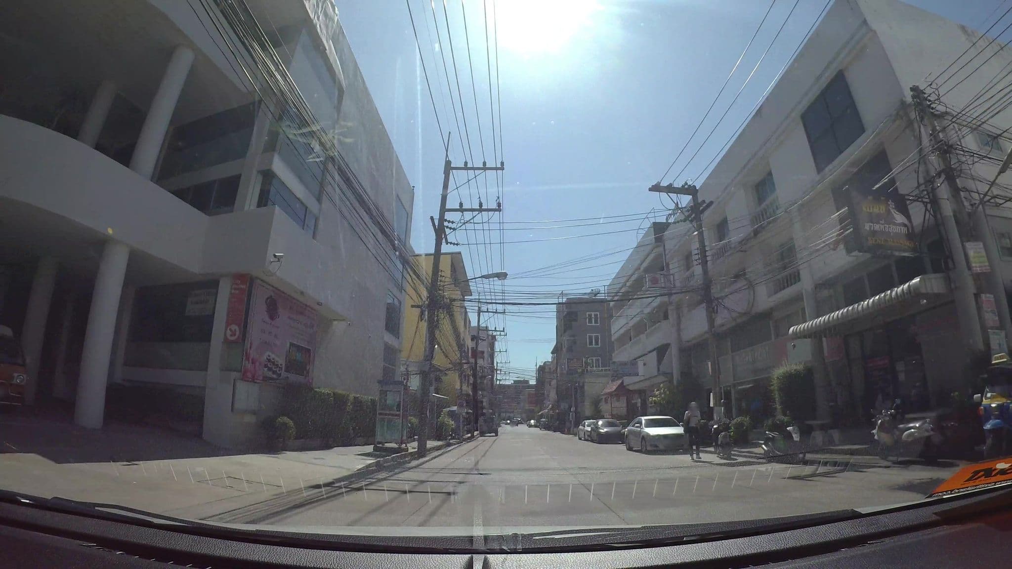 Street view near แหลมทองโฮเทล, Si Racha — © kaart_3 (CC BY-SA · Mapillary)