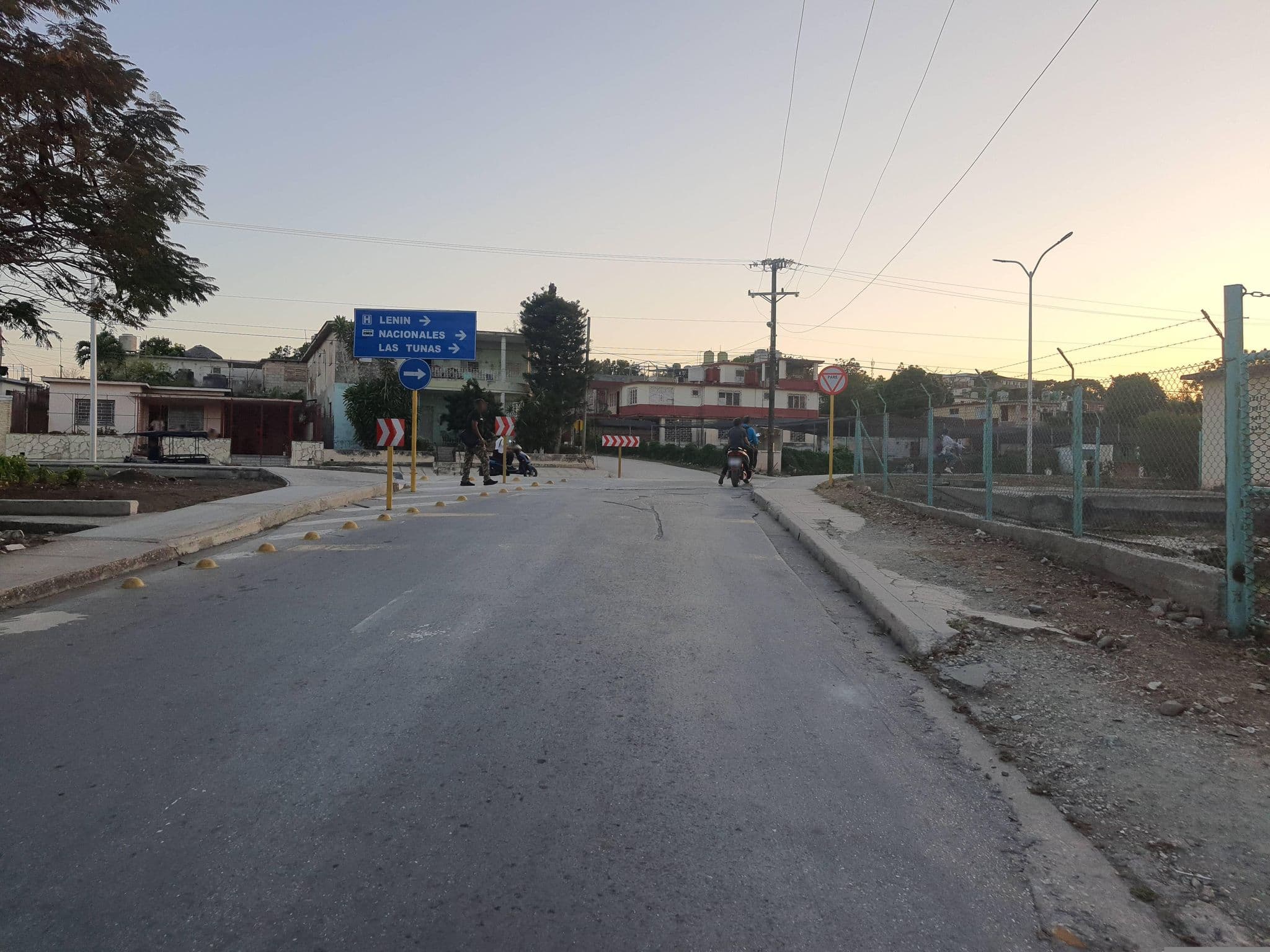 Street view near Yocadis 165, Holguín