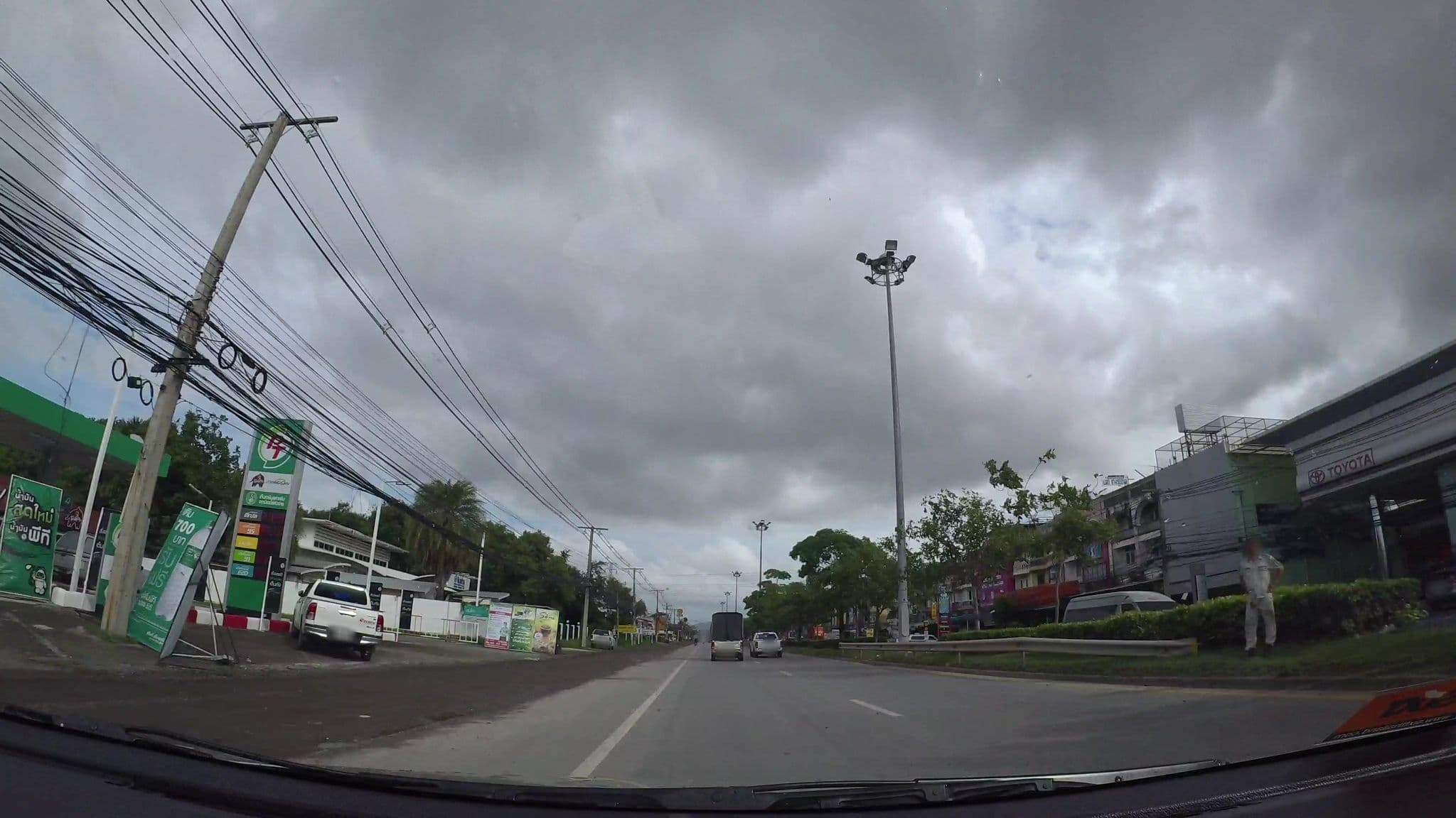 Street view near โรงแรมสวนปาล์ม, Rayong — © kaart_3 (CC BY-SA · Mapillary)