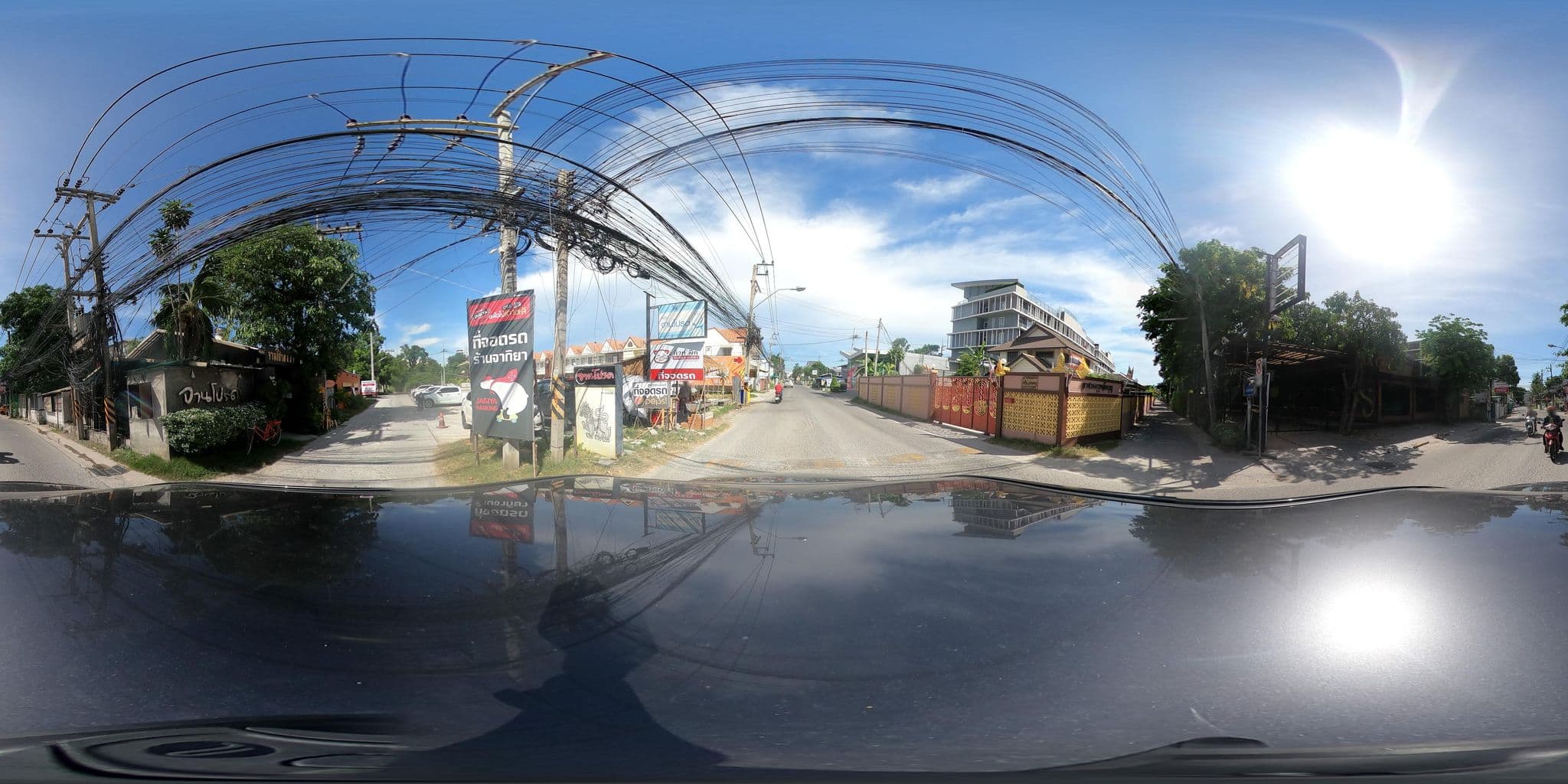 Street view near Blu Monkey Hub & Hotel Bangsaen, Ban Ang Sila — © SoT (CC BY-SA · Mapillary)
