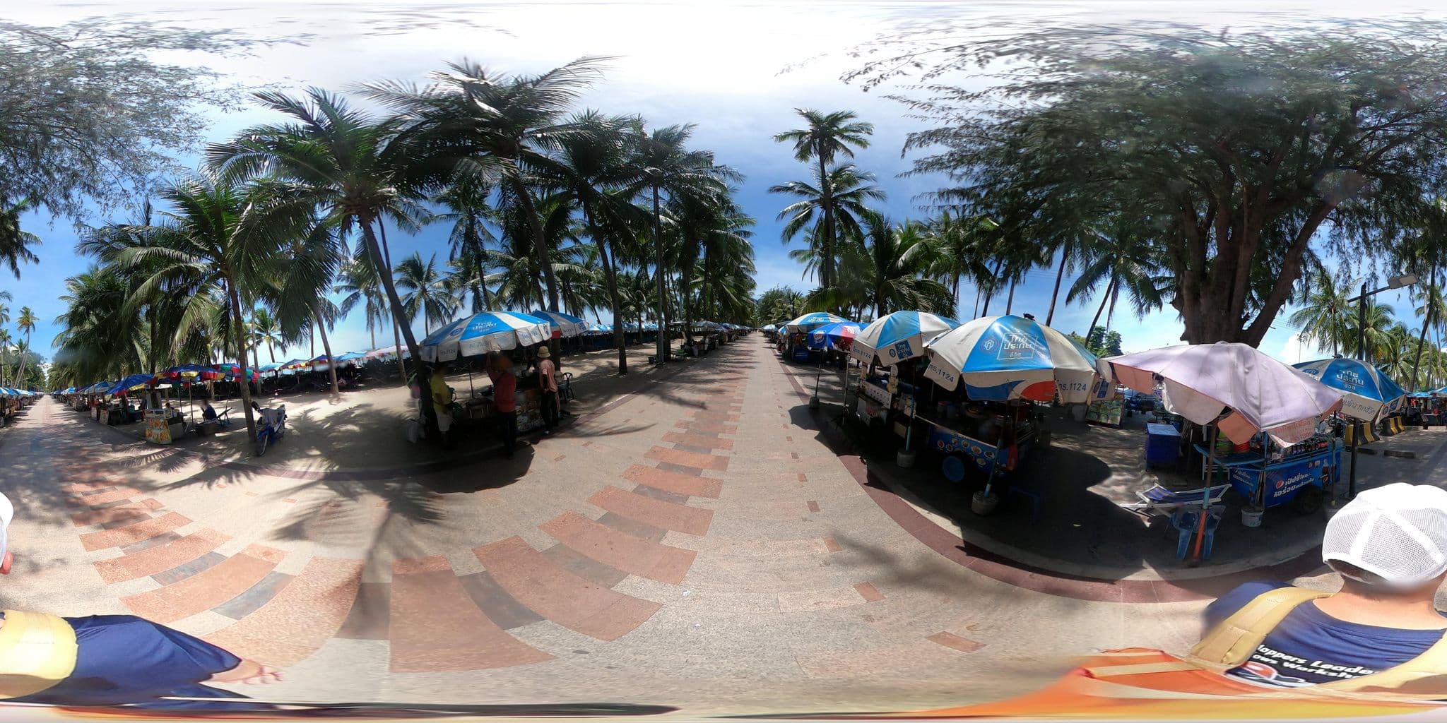 Street view near Rest Room @ The Tide Resort, Ban Ang Sila — © geocruizer (CC BY-SA · Mapillary)