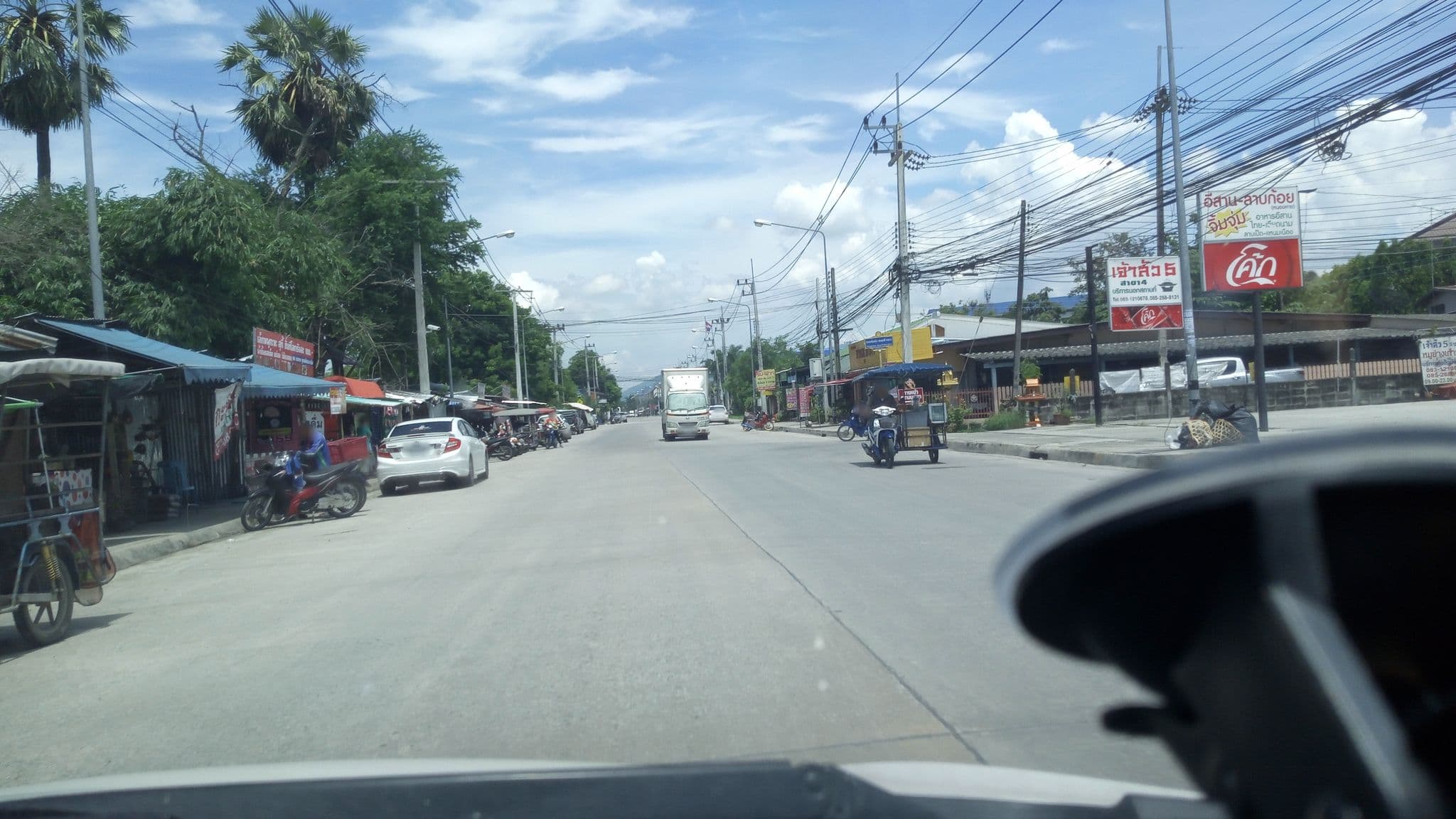 Street view near เรือนตะวัน@เกาะล้าน, Chon Buri — © myppmy (CC BY-SA · Mapillary)