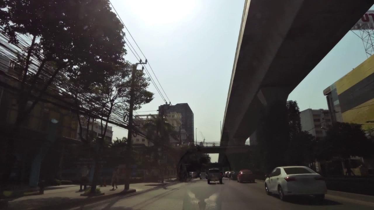 Street view near Ramada By Wyndham Bangkok Sukhumvit 87, Phra Khanong — © toffy (CC BY-SA · Mapillary)