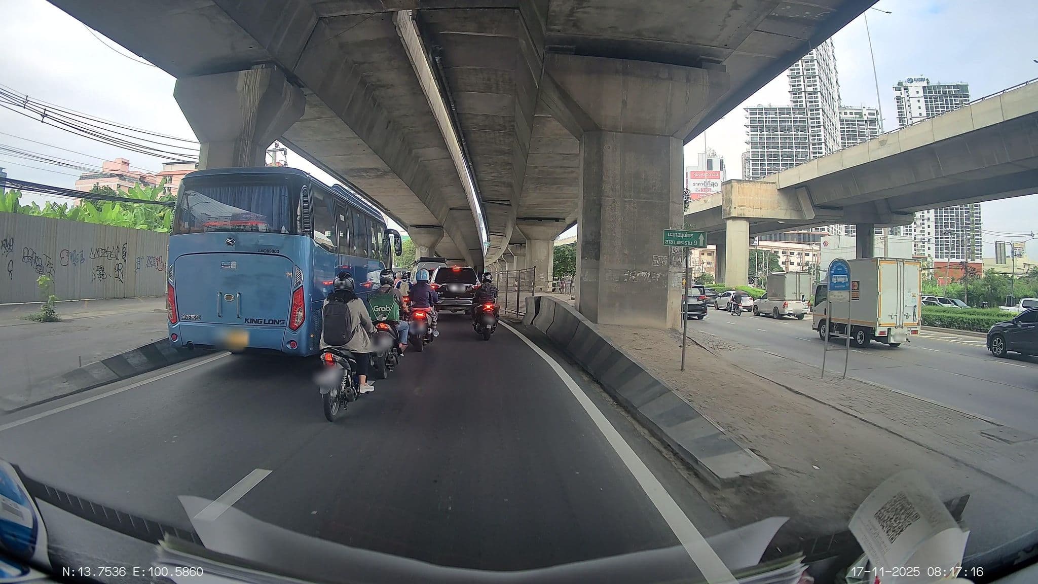 Street view near Poker Place, Huai Khwang — © ThailandCambodia (CC BY-SA · Mapillary)