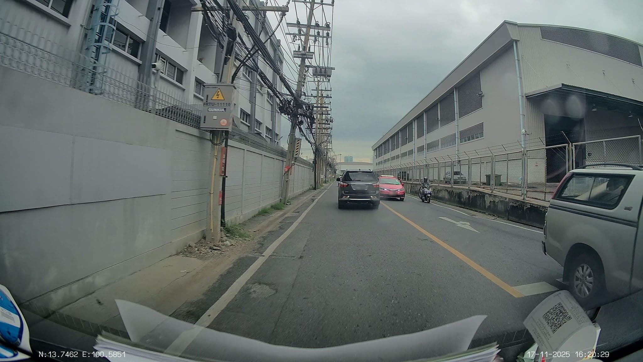 Street view near homepitalthailand, Watthana — © ThailandCambodia (CC BY-SA · Mapillary)