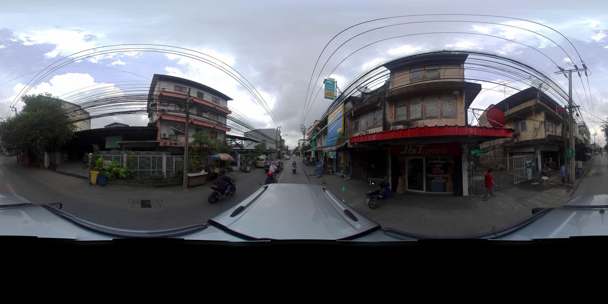 Street view near บ้านอยู่ดี, Phra Khanong — © tritaporn (CC BY-SA · Mapillary)