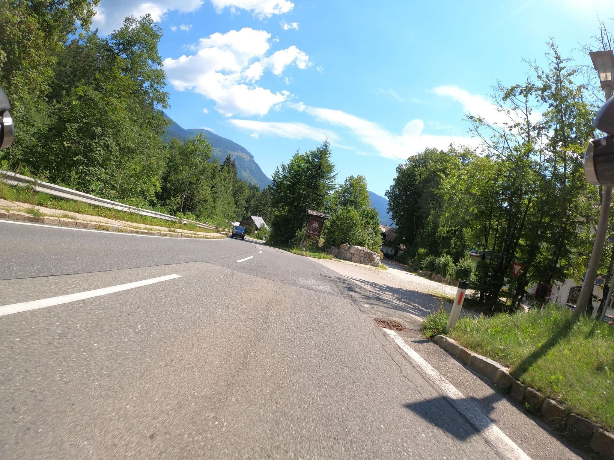 Street view near Hotel Koller, Gosau — © Langfahrer (CC BY-SA · Mapillary)