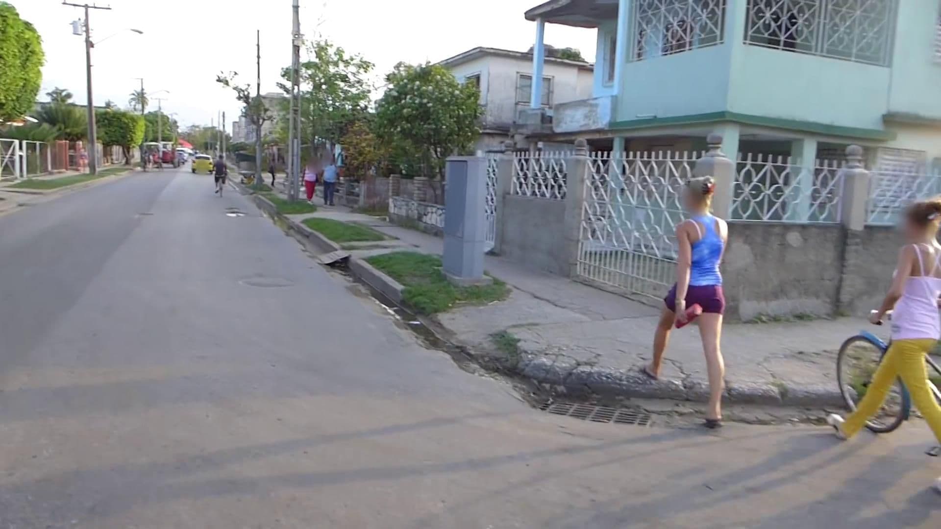 Street view near Casa de Renta, Camagüey