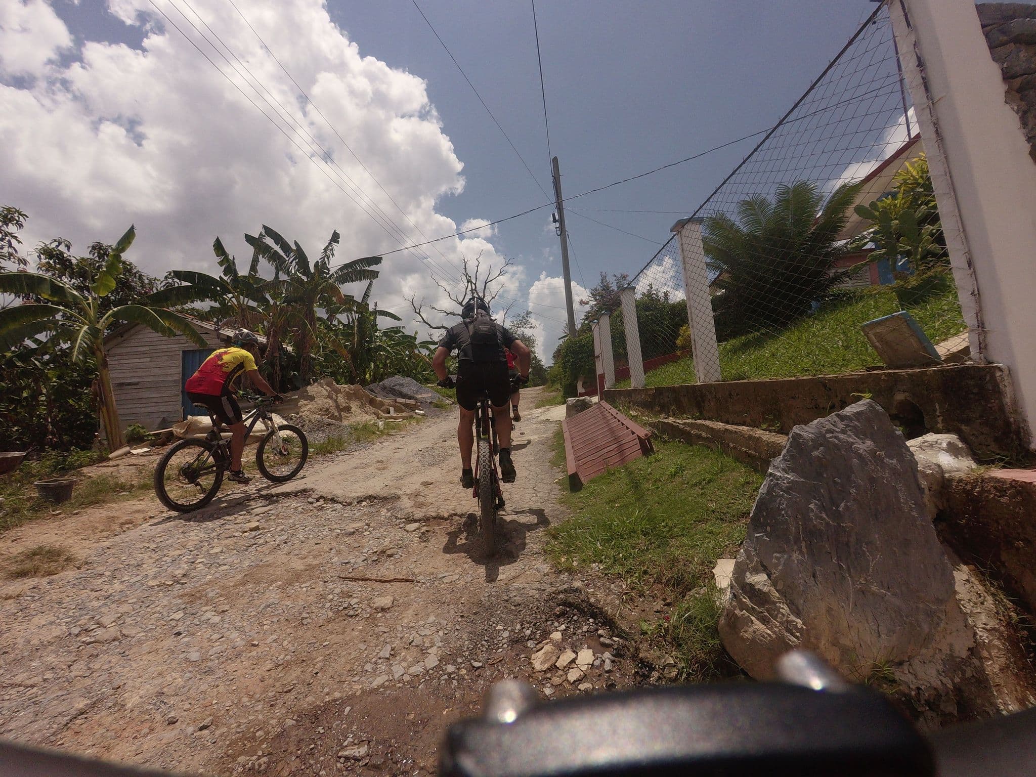 Street view near Casa Andrés Y Raquel, Viñales